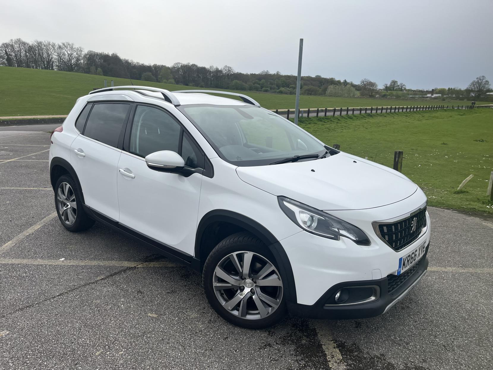 Peugeot 2008 1.6 BlueHDi Allure SUV 5dr Diesel Manual Euro 6 (s/s) (120 ps)