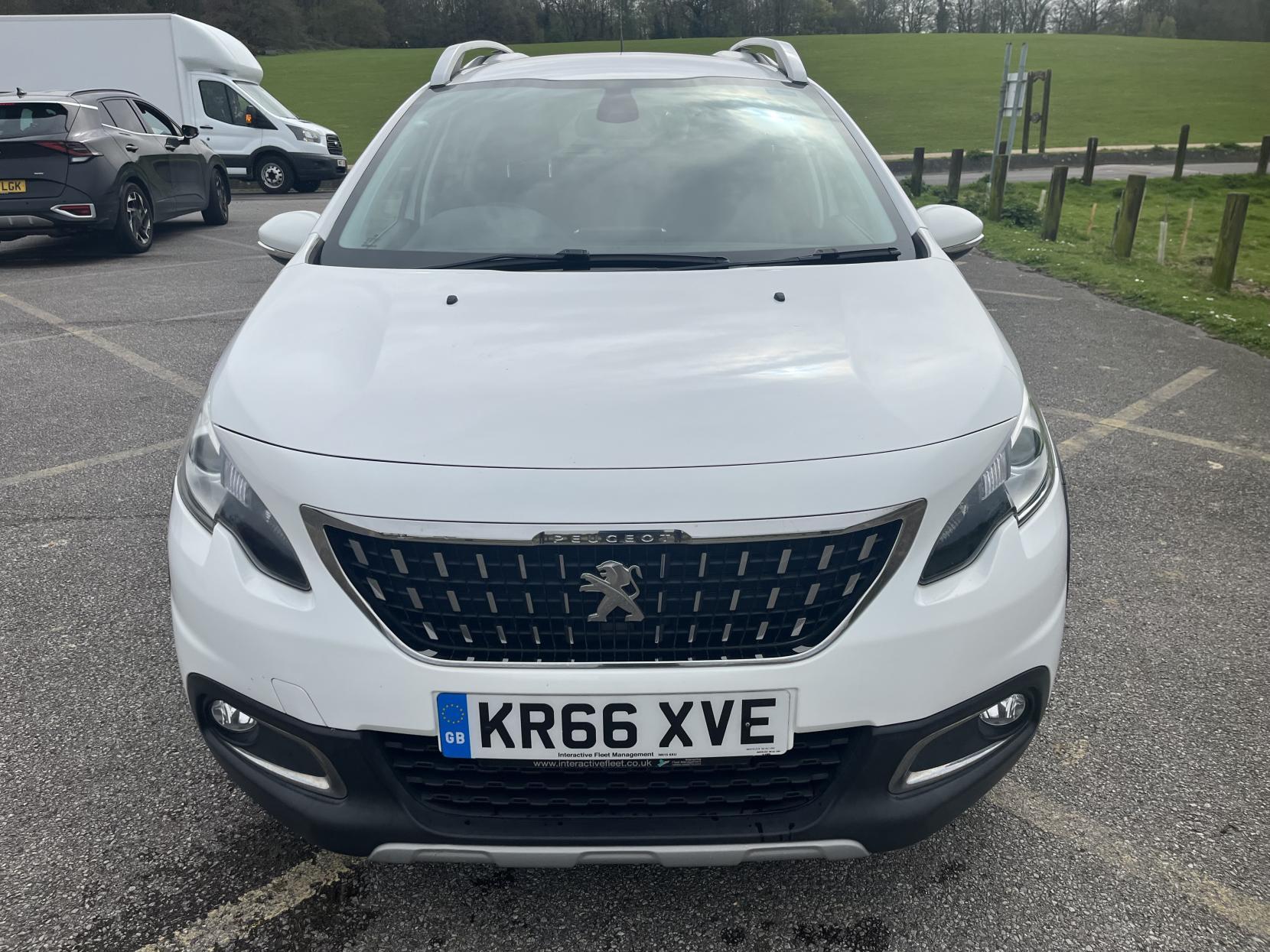 Peugeot 2008 1.6 BlueHDi Allure SUV 5dr Diesel Manual Euro 6 (s/s) (120 ps)