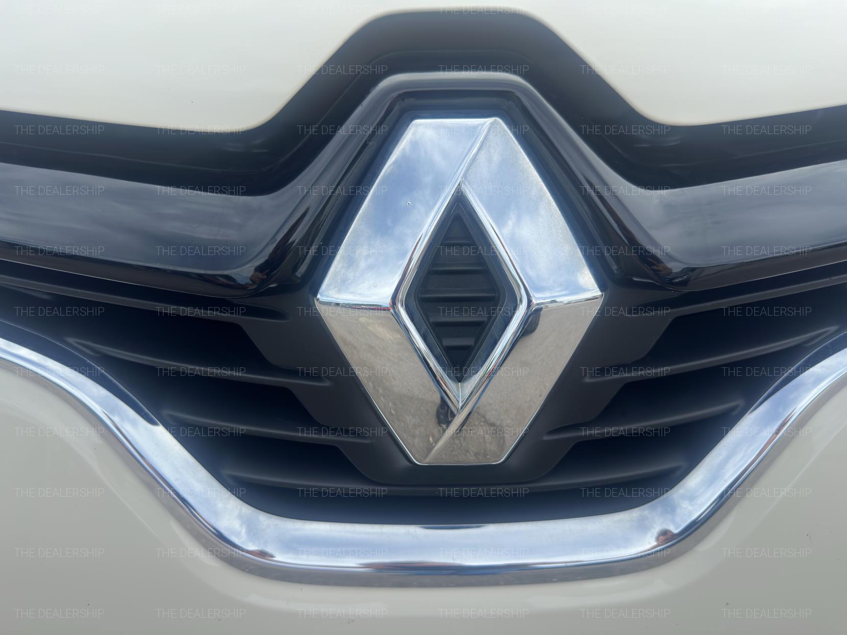 Renault Captur 0.9 TCe ENERGY Dynamique Nav SUV 5dr Petrol Manual Euro 6 (s/s) (90 ps)
