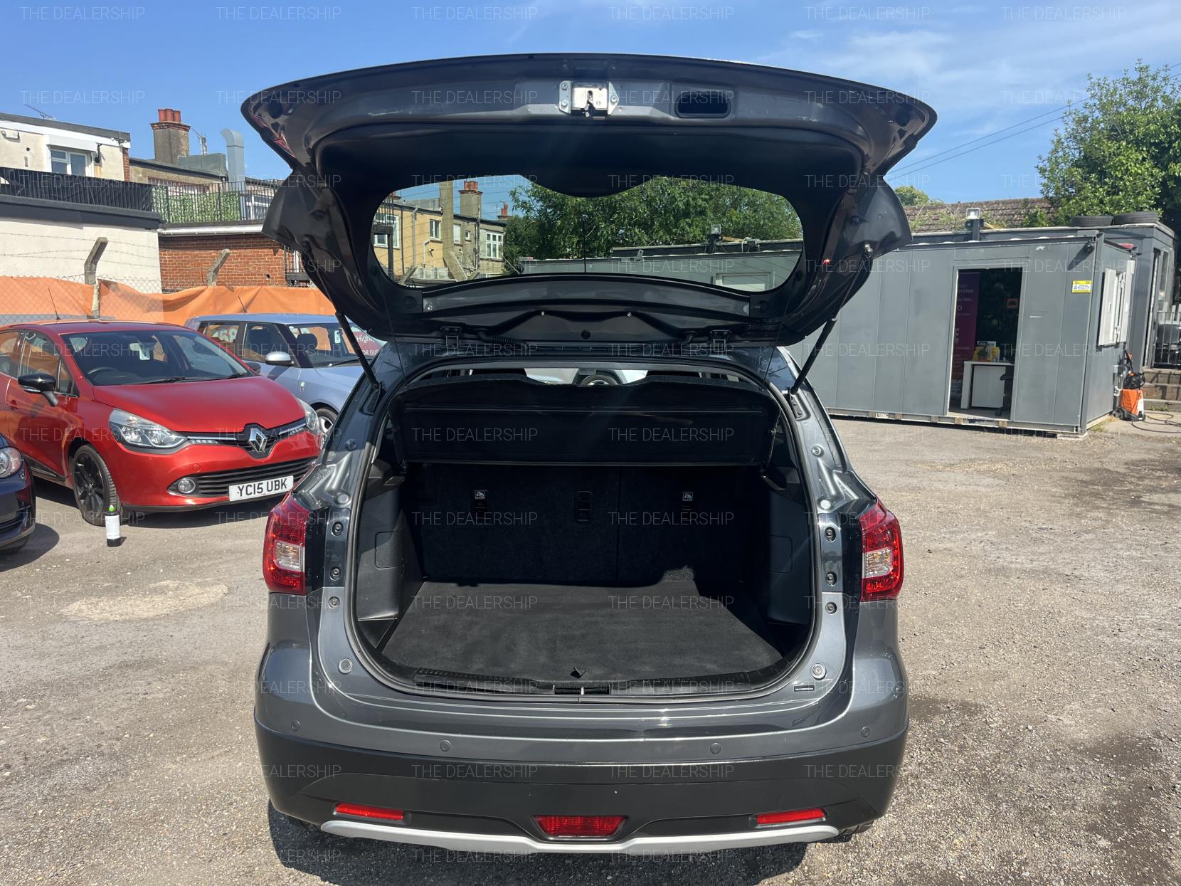 Suzuki SX4 S-Cross 1.0 Boosterjet SZ-T SUV 5dr Petrol Manual Euro 6 (111 ps)