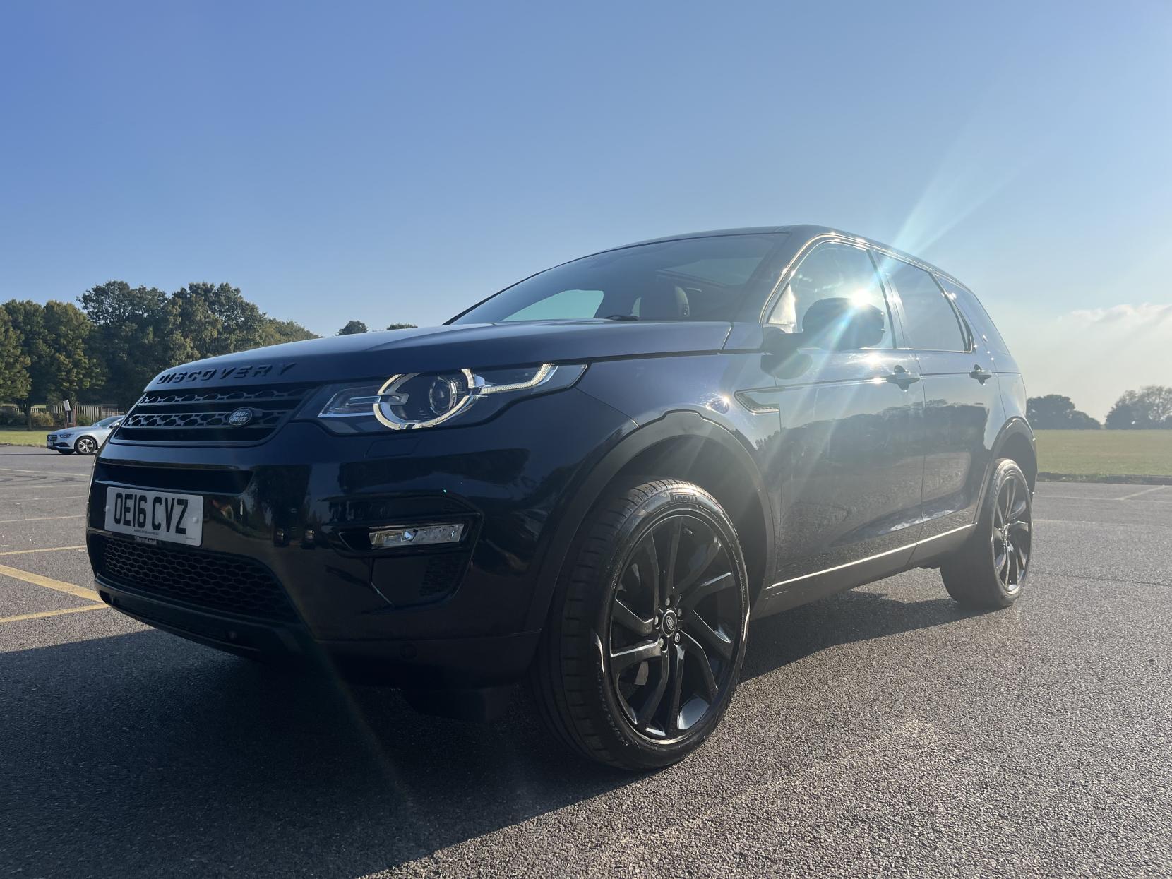 Land Rover Discovery Sport 2.0 TD4 HSE Black SUV 5dr Diesel Auto 4WD Euro 6 (s/s) (180 ps)