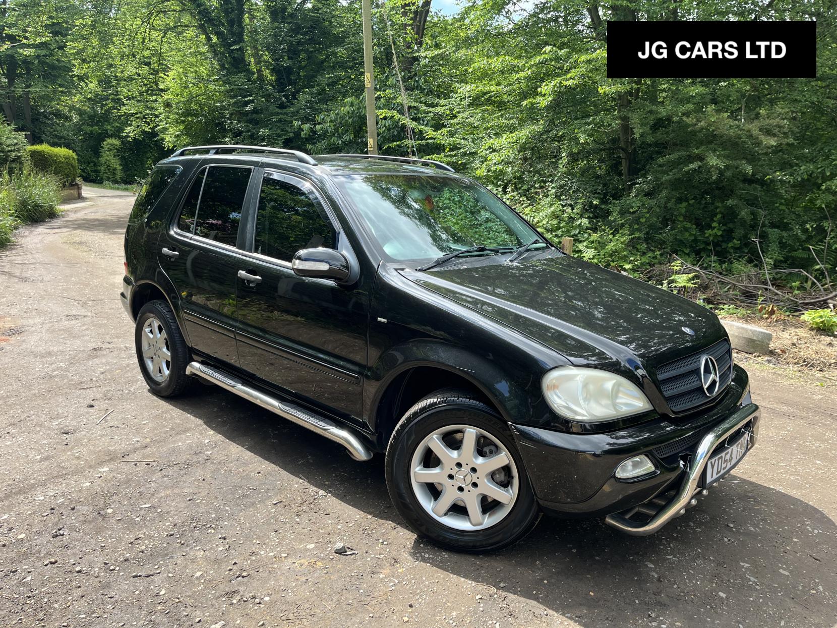 Mercedes-Benz M Class 2.7 ML270 CDI SUV 5dr Diesel Automatic (250 g/km, 163 bhp)