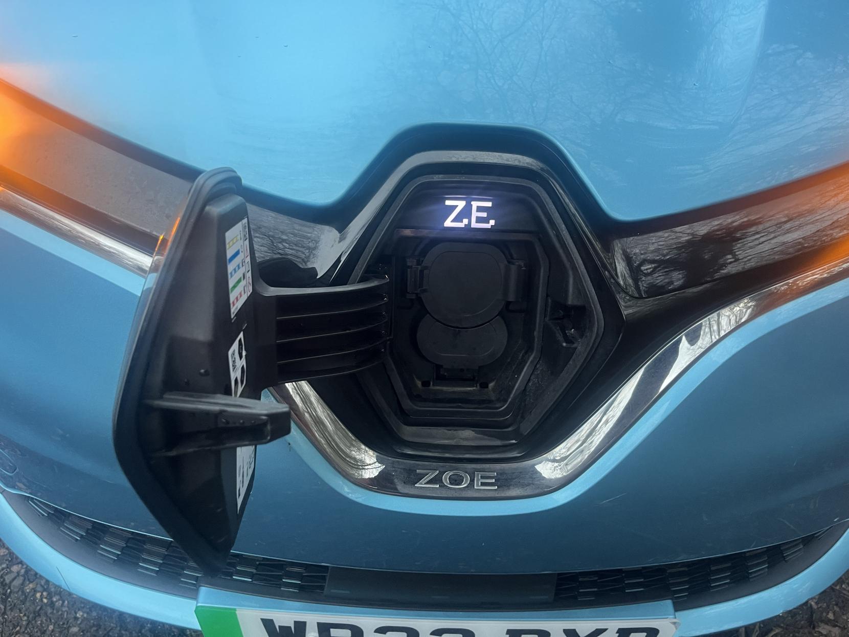 Renault Zoe R135 EV50 52kWh GT Line + Hatchback 5dr Electric Auto (Rapid Charge) (134 bhp)