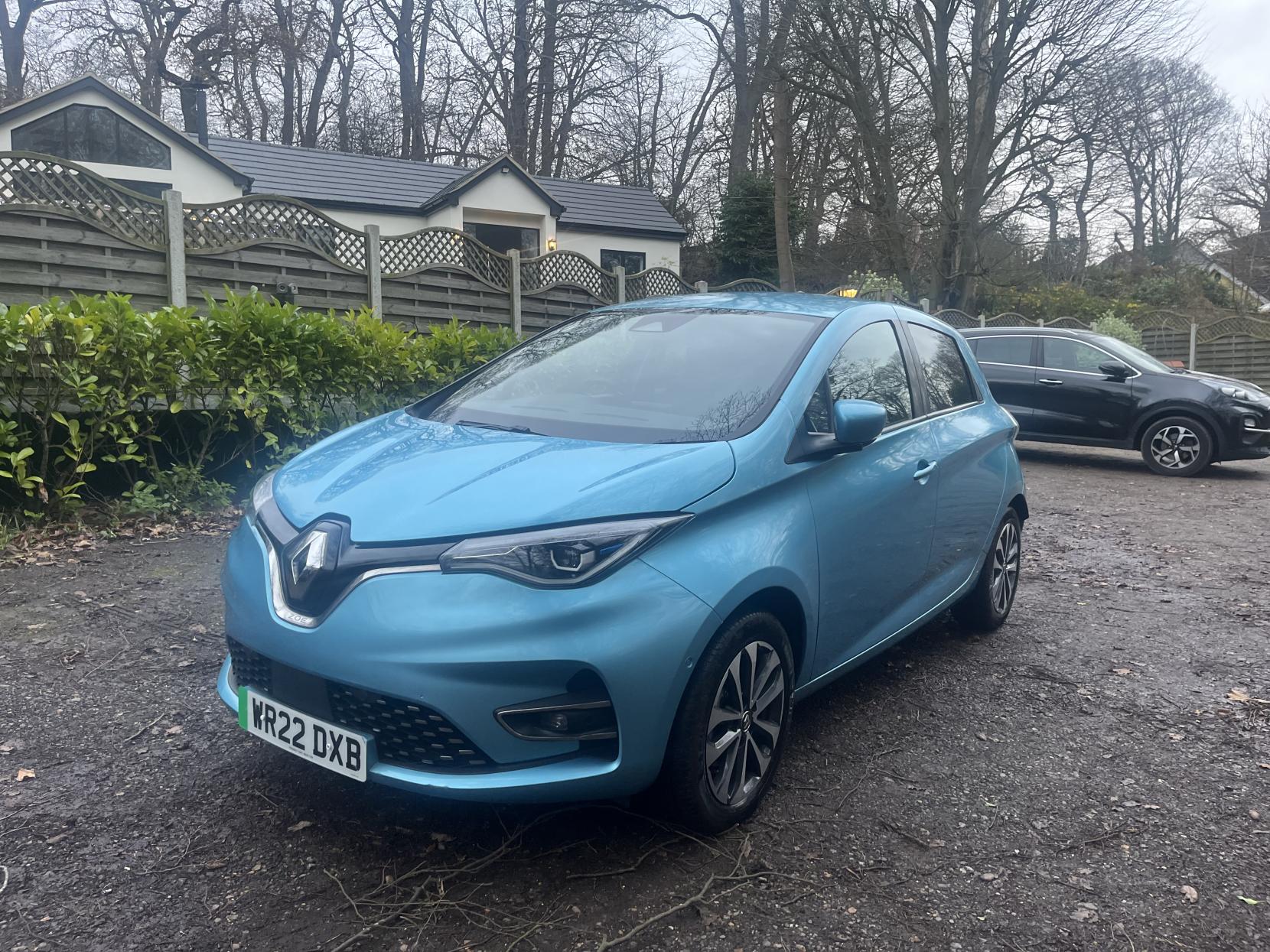 Renault Zoe R135 EV50 52kWh GT Line + Hatchback 5dr Electric Auto (Rapid Charge) (134 bhp)