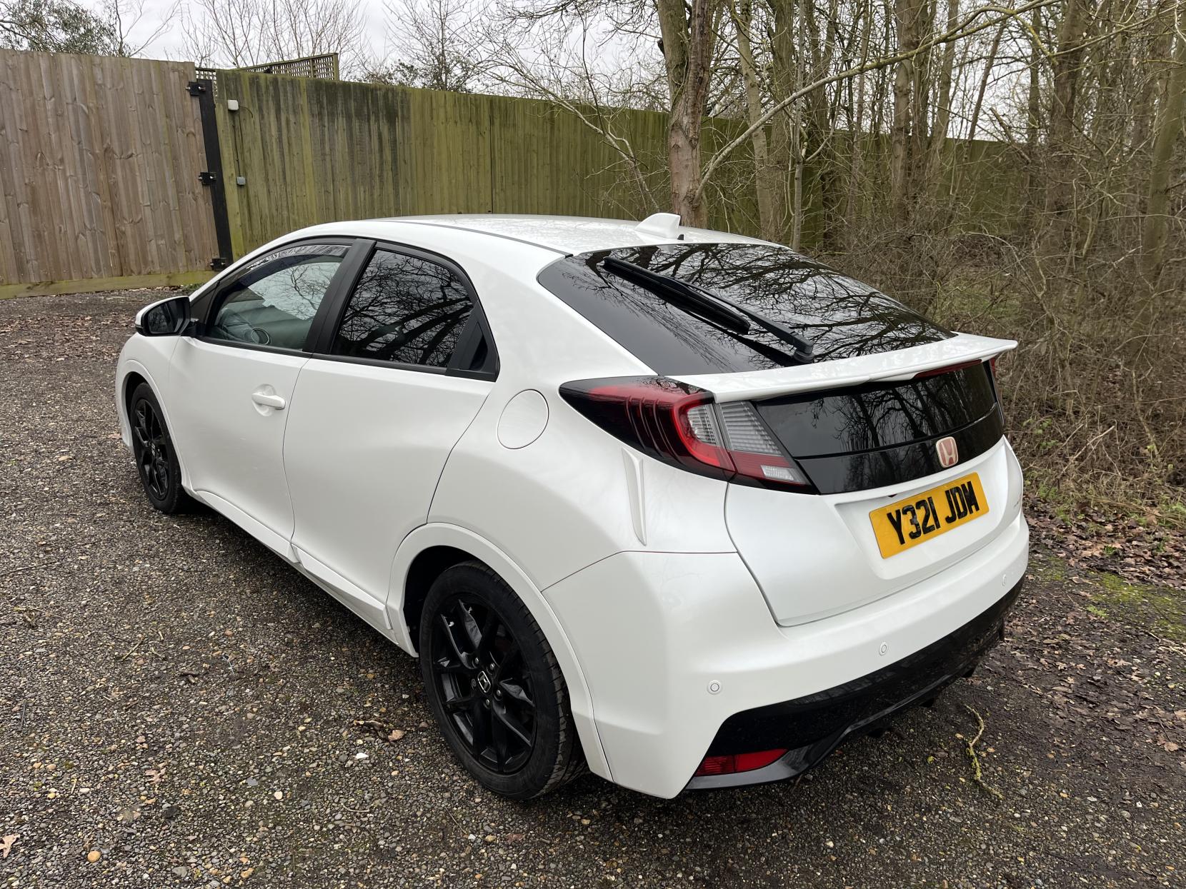 Honda Civic 1.6 i-DTEC Sport Hatchback 5dr Diesel Manual Euro 5 (s/s) (120 ps)