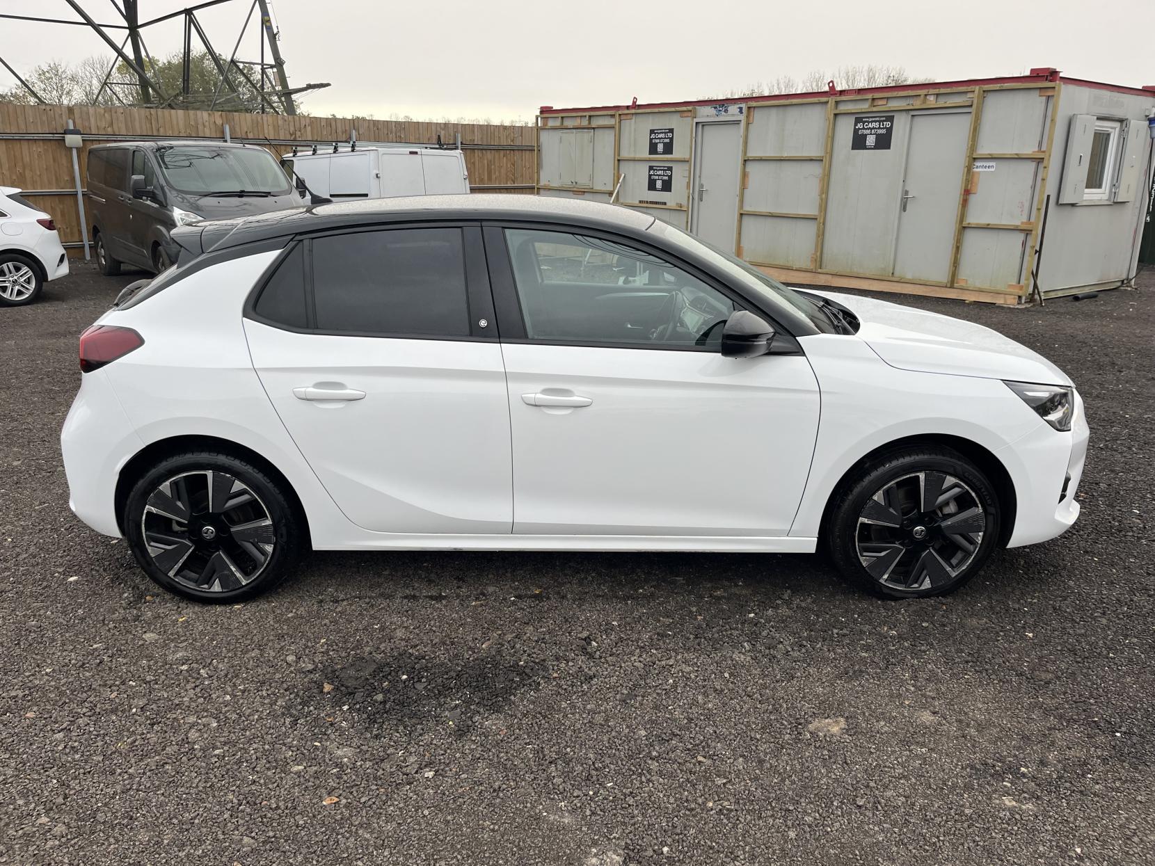 Vauxhall Corsa-e 50kWh SRi Premium Hatchback 5dr Electric Auto (136 ps)