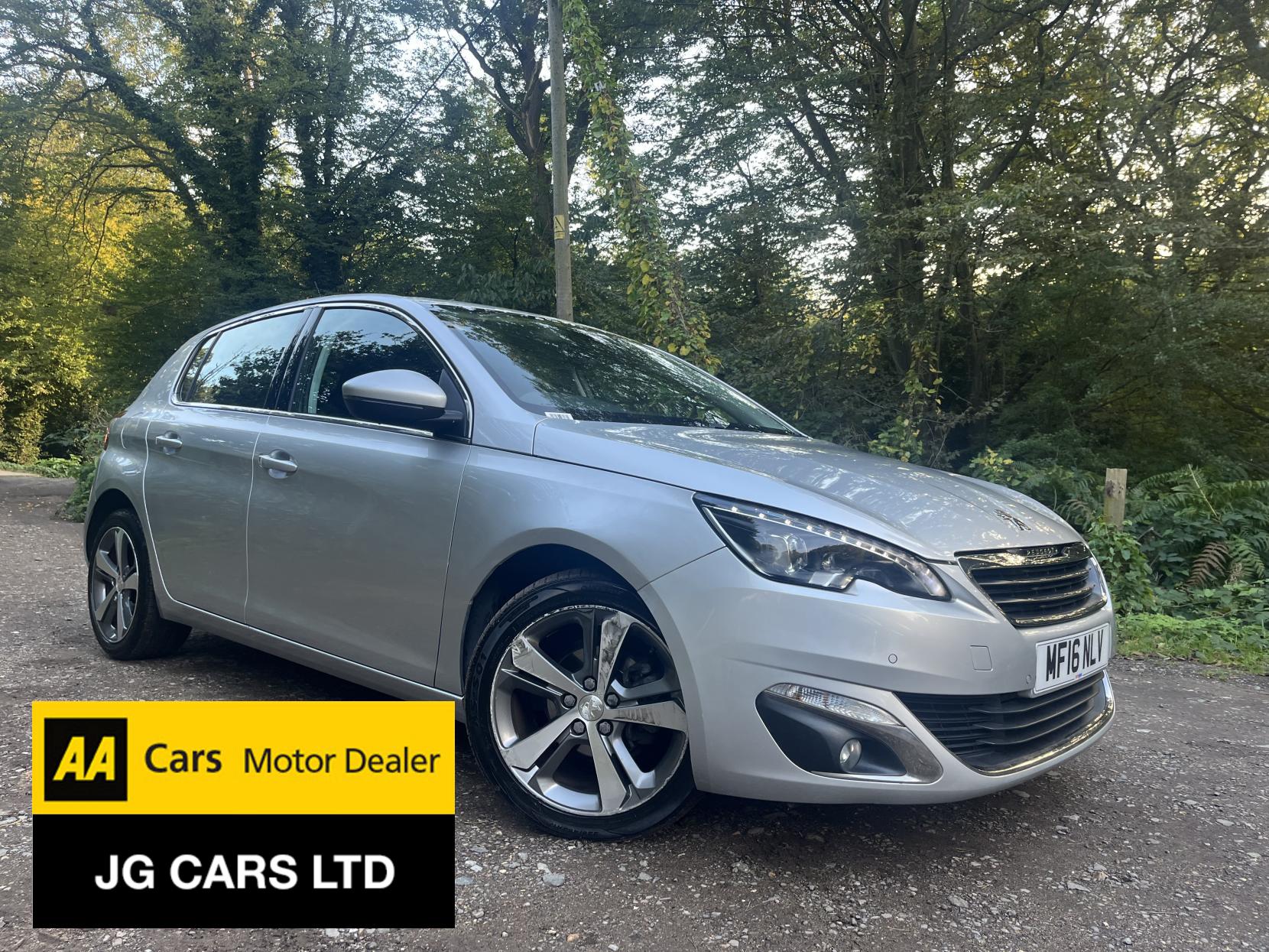 Peugeot 308 1.2 PureTech Allure Hatchback 5dr Petrol Manual Euro 6 (s/s) (110 ps)