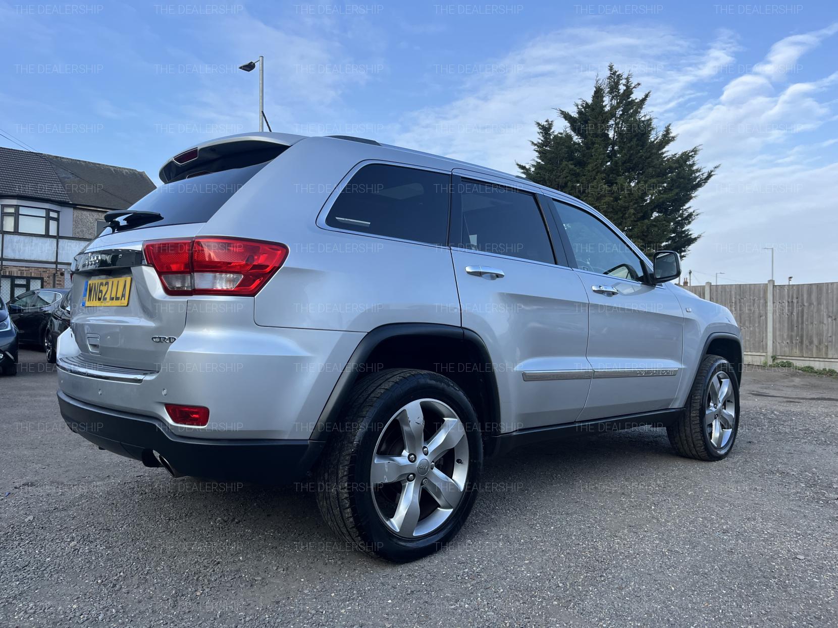 Jeep Grand Cherokee 3.0 V6 CRD Overland SUV 5dr Diesel Auto 4WD Euro 5 (237 bhp)