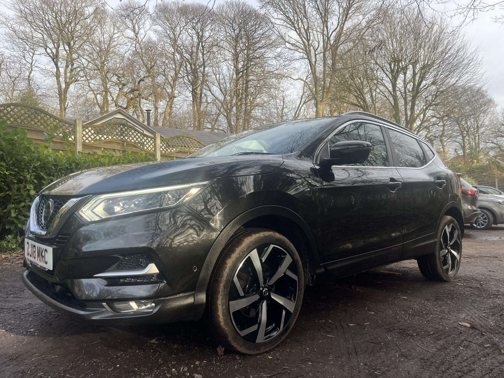 Nissan Qashqai 1.2 DIG-T Tekna SUV 5dr Petrol Manual Euro 6 (s/s) (115 ps)