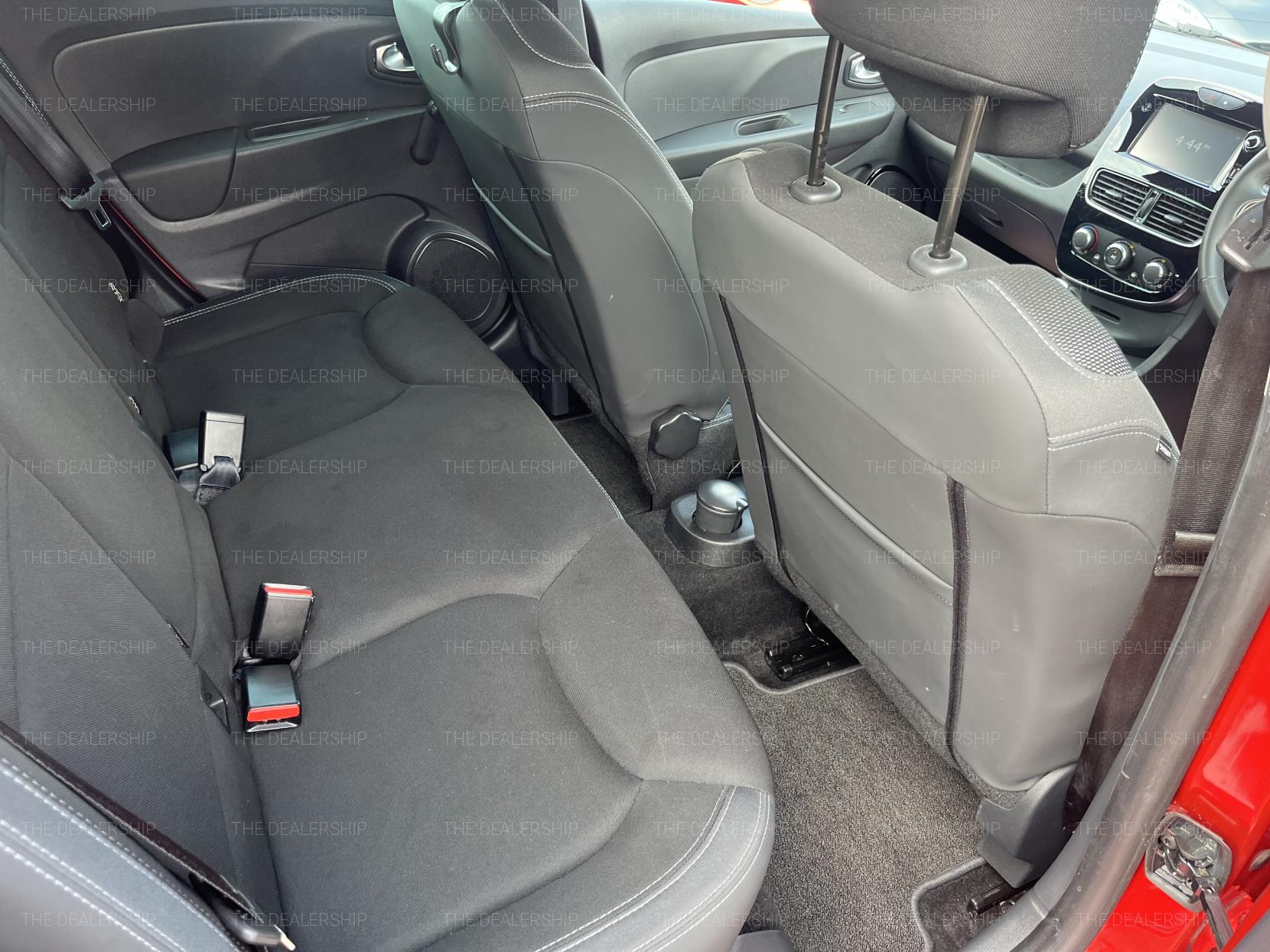 Renault Clio 0.9 TCe Iconic Hatchback 5dr Petrol Manual Euro 6 (s/s) (90 ps)