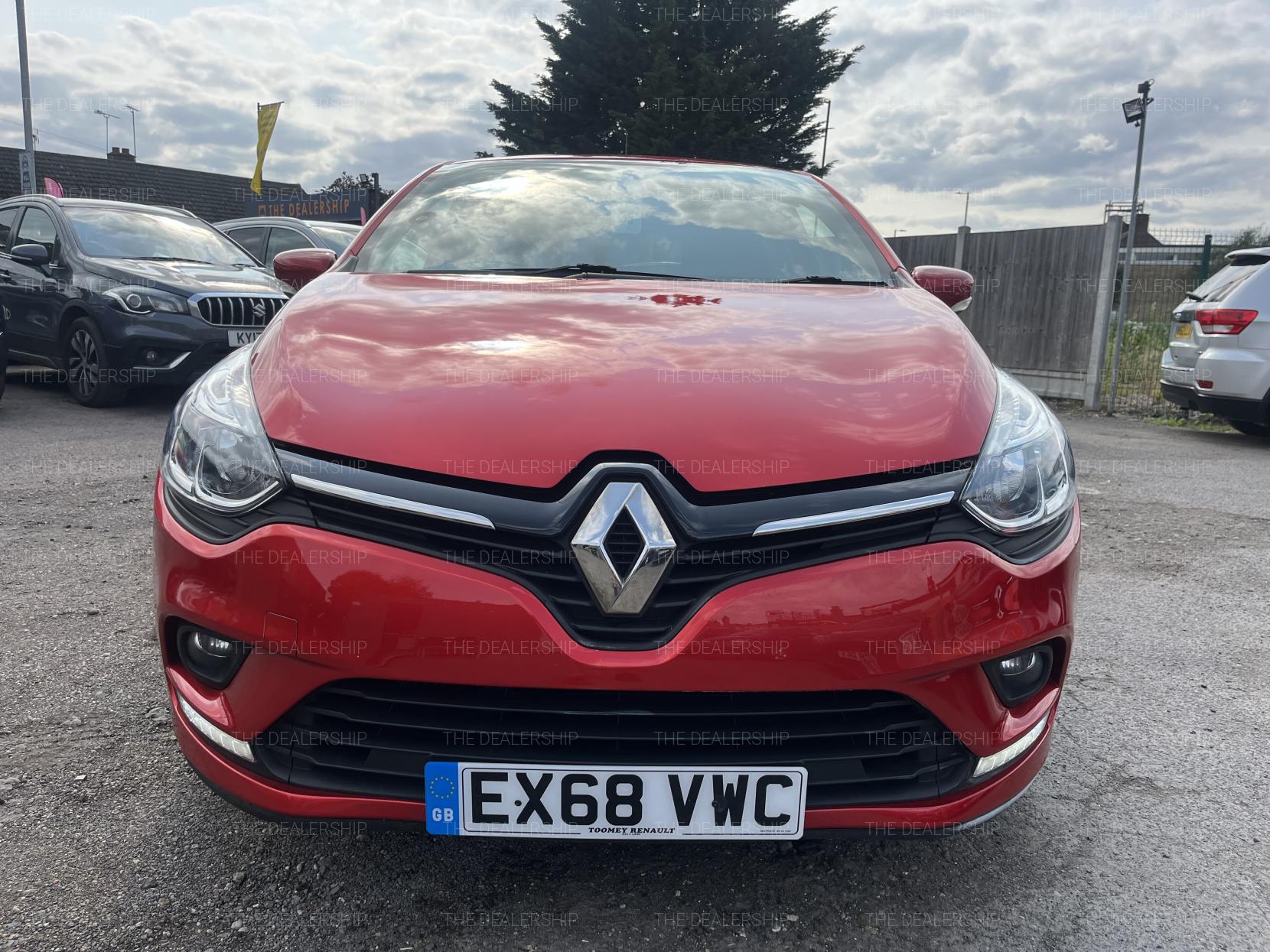 Renault Clio 0.9 TCe Iconic Hatchback 5dr Petrol Manual Euro 6 (s/s) (90 ps)