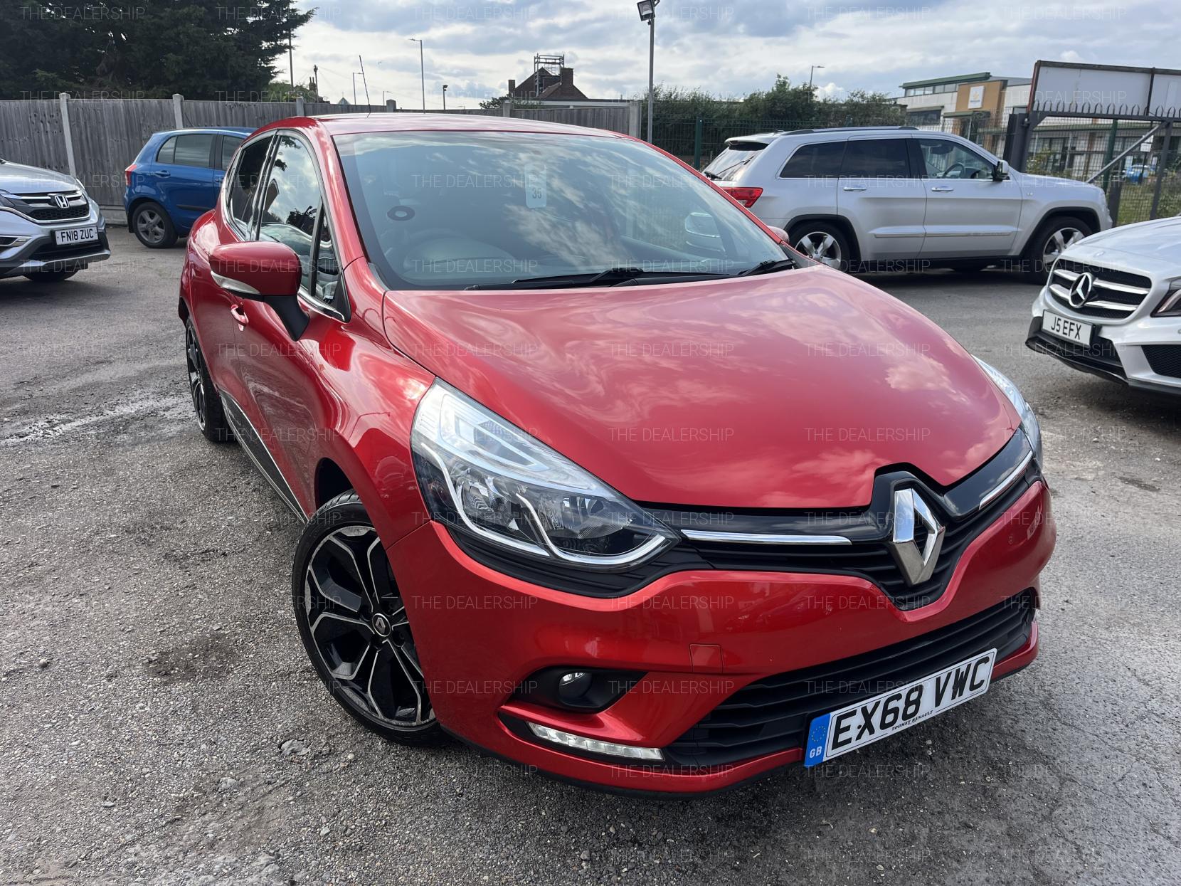 Renault Clio 0.9 TCe Iconic Hatchback 5dr Petrol Manual Euro 6 (s/s) (90 ps)