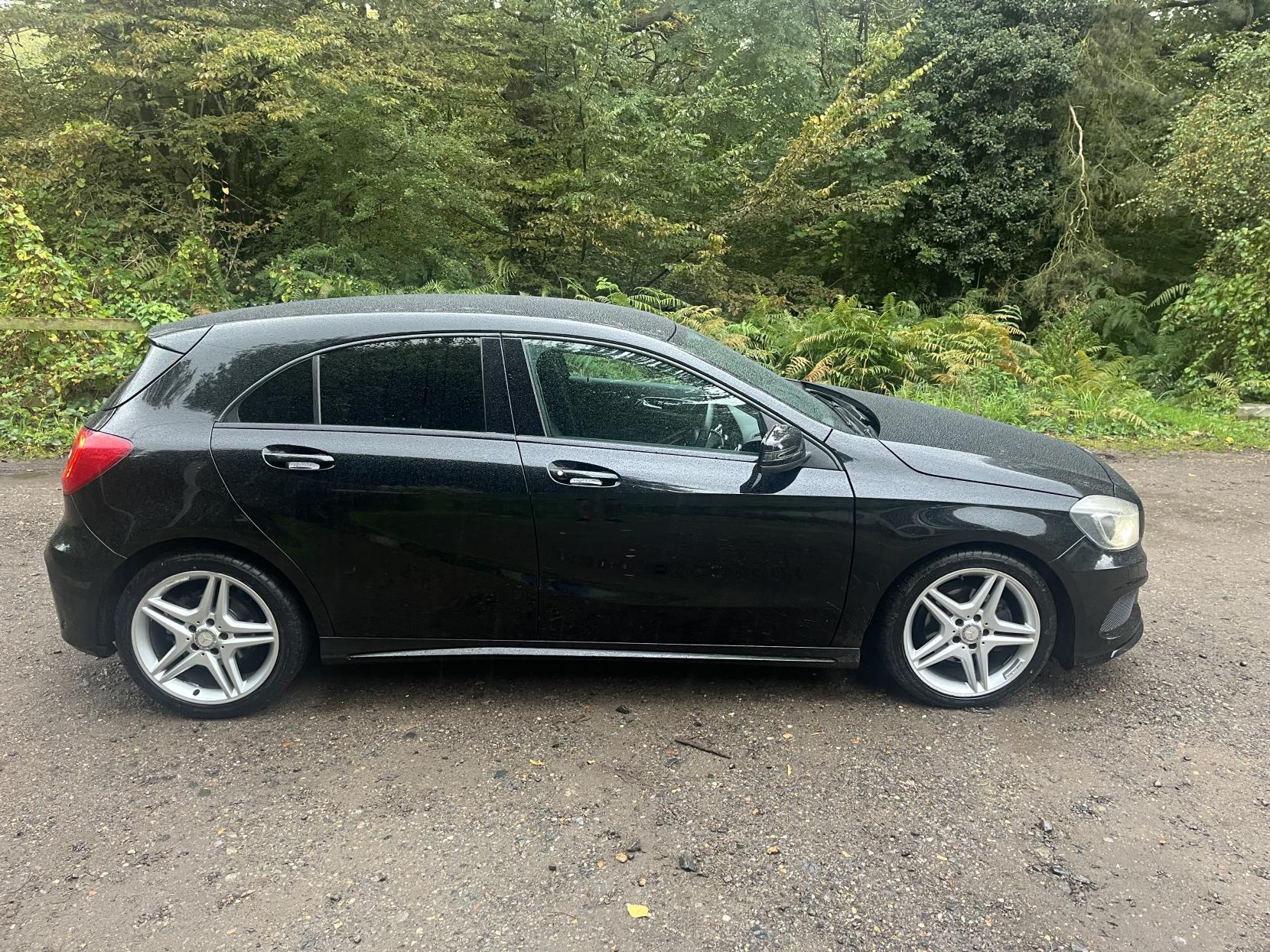 Mercedes-Benz A Class 1.8 A200 CDI AMG Sport Hatchback 5dr Diesel 7G-DCT Euro 5 (s/s) (136 ps)