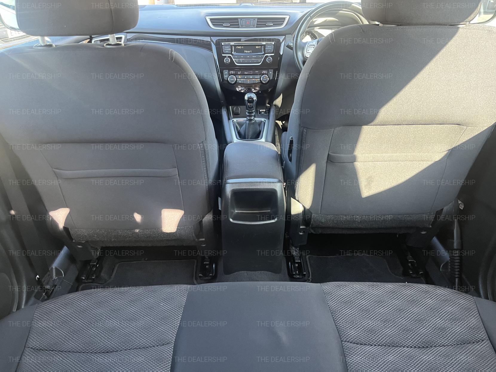 Nissan Qashqai 1.2 DIG-T Acenta SUV 5dr Petrol Manual 2WD Euro 5 (s/s) (115 ps)