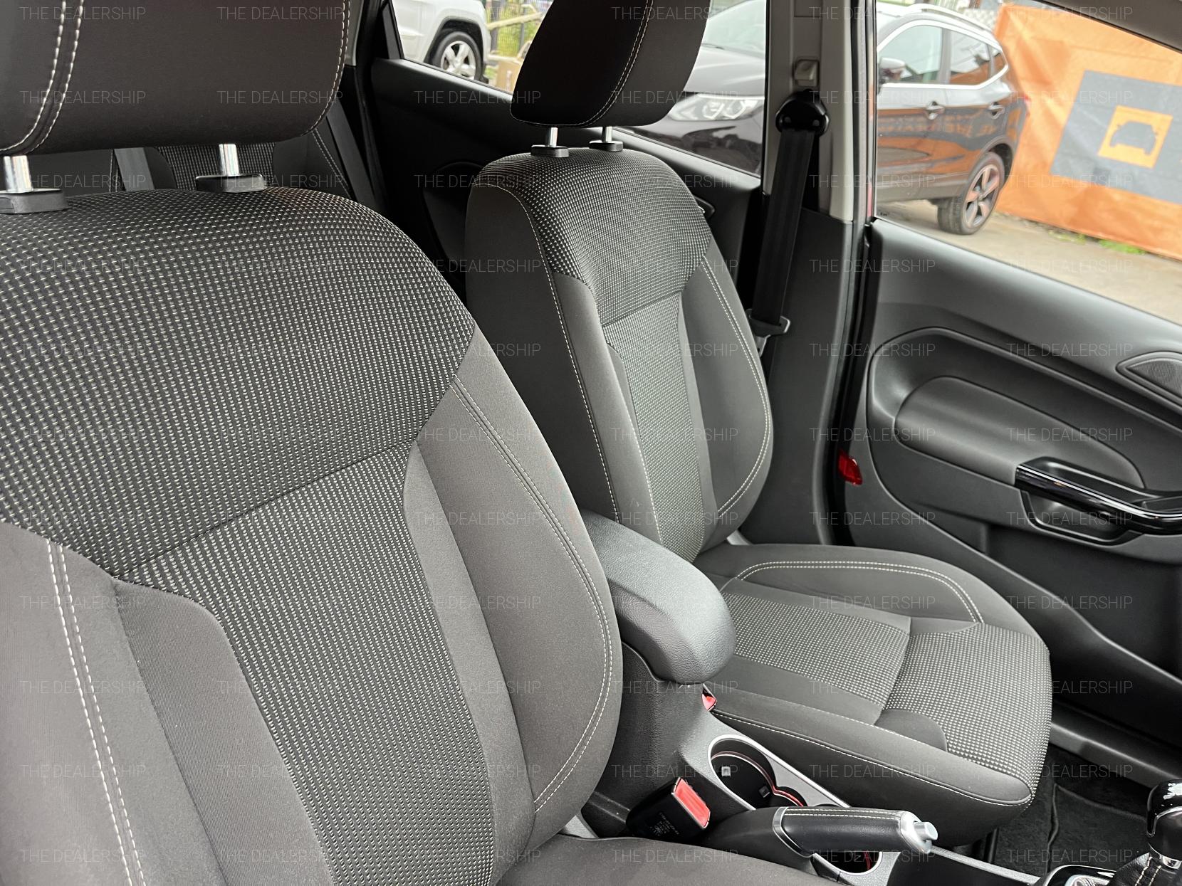 Ford Fiesta 1.0T EcoBoost Titanium Hatchback 5dr Petrol Manual Euro 6 (s/s) (100 ps)