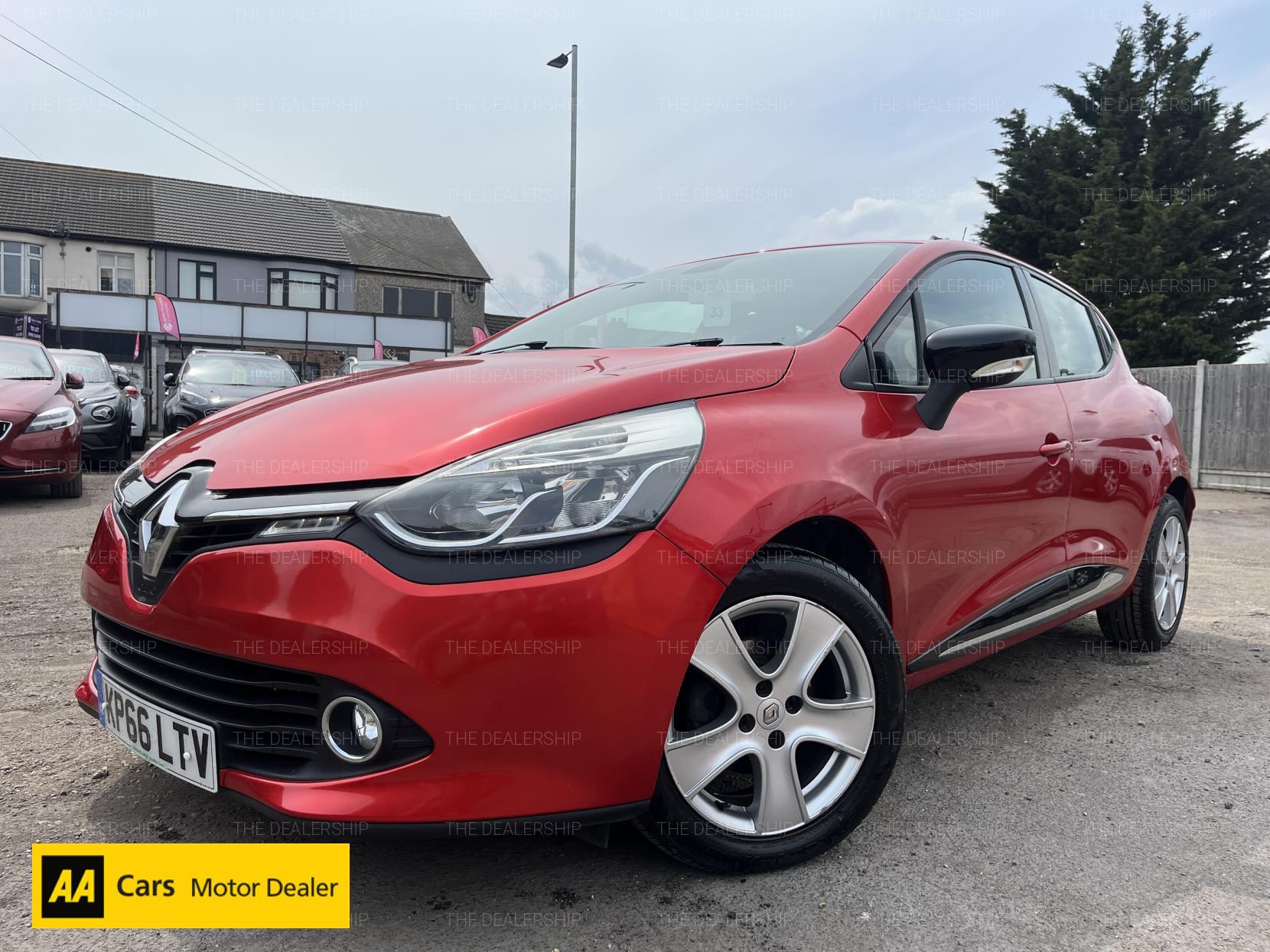 Renault Clio 1.2 16V Dynamique Nav Hatchback 5dr Petrol Manual Euro 6 (75 ps)