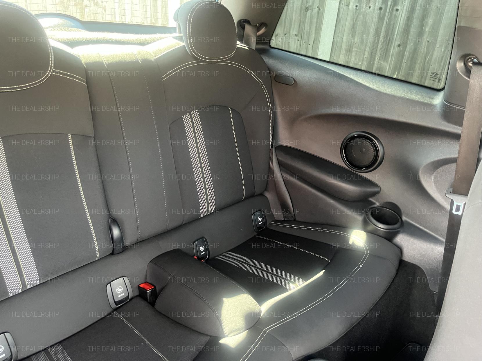 MINI Hatch 2.0 Cooper S Hatchback 3dr Petrol Manual Euro 6 (s/s) (192 ps)
