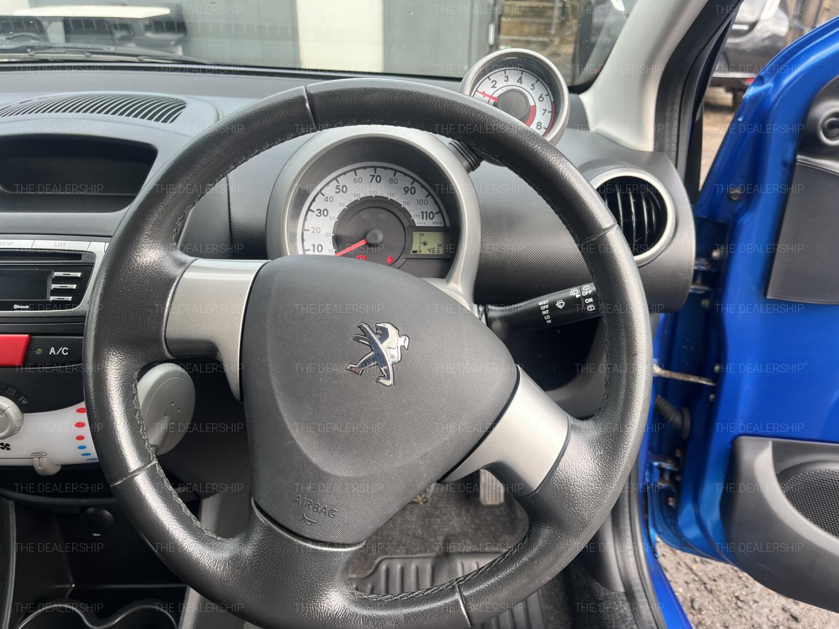 Peugeot 107 1.0 12V Allure Hatchback 3dr Petrol Manual Euro 5 (68 ps)