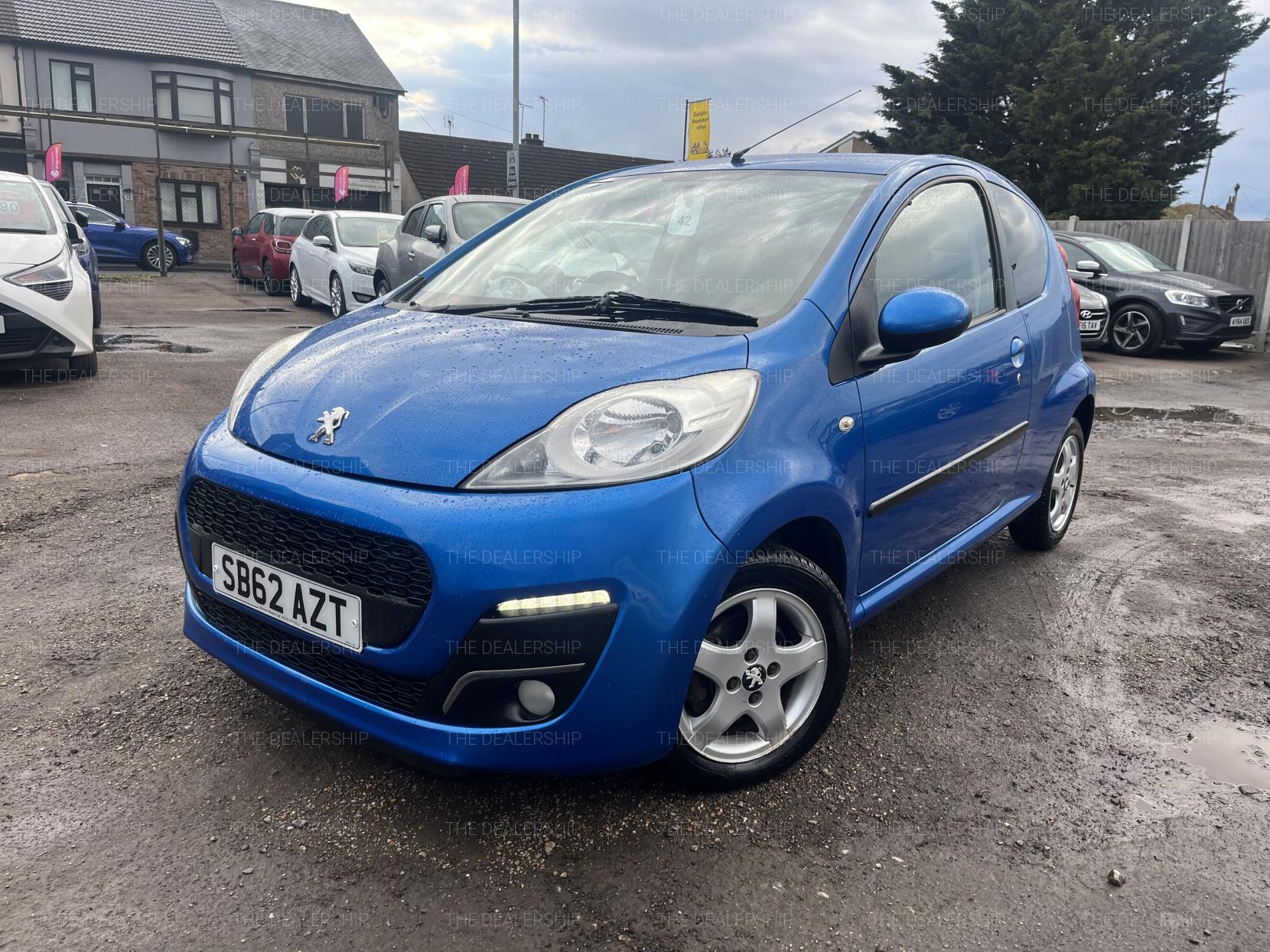 Peugeot 107 1.0 12V Allure Hatchback 3dr Petrol Manual Euro 5 (68 ps)