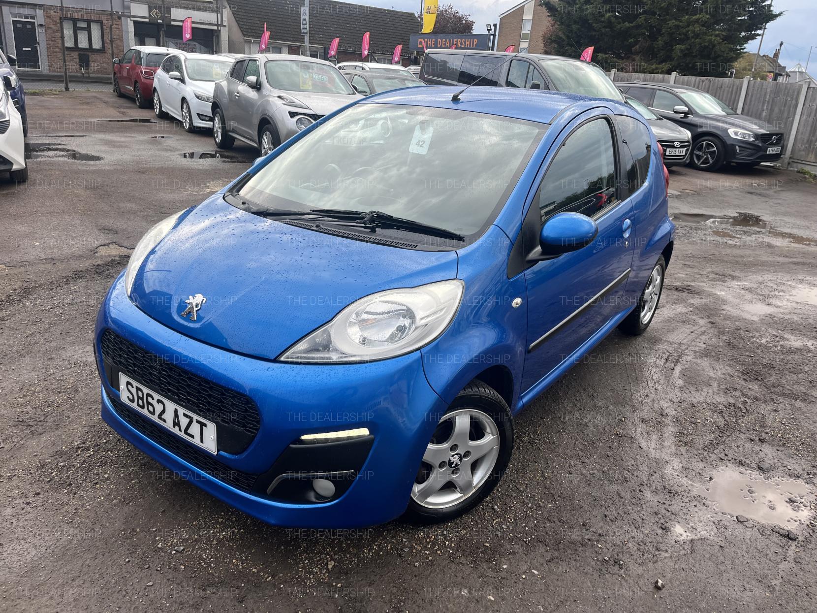 Peugeot 107 1.0 12V Allure Hatchback 3dr Petrol Manual Euro 5 (68 ps)