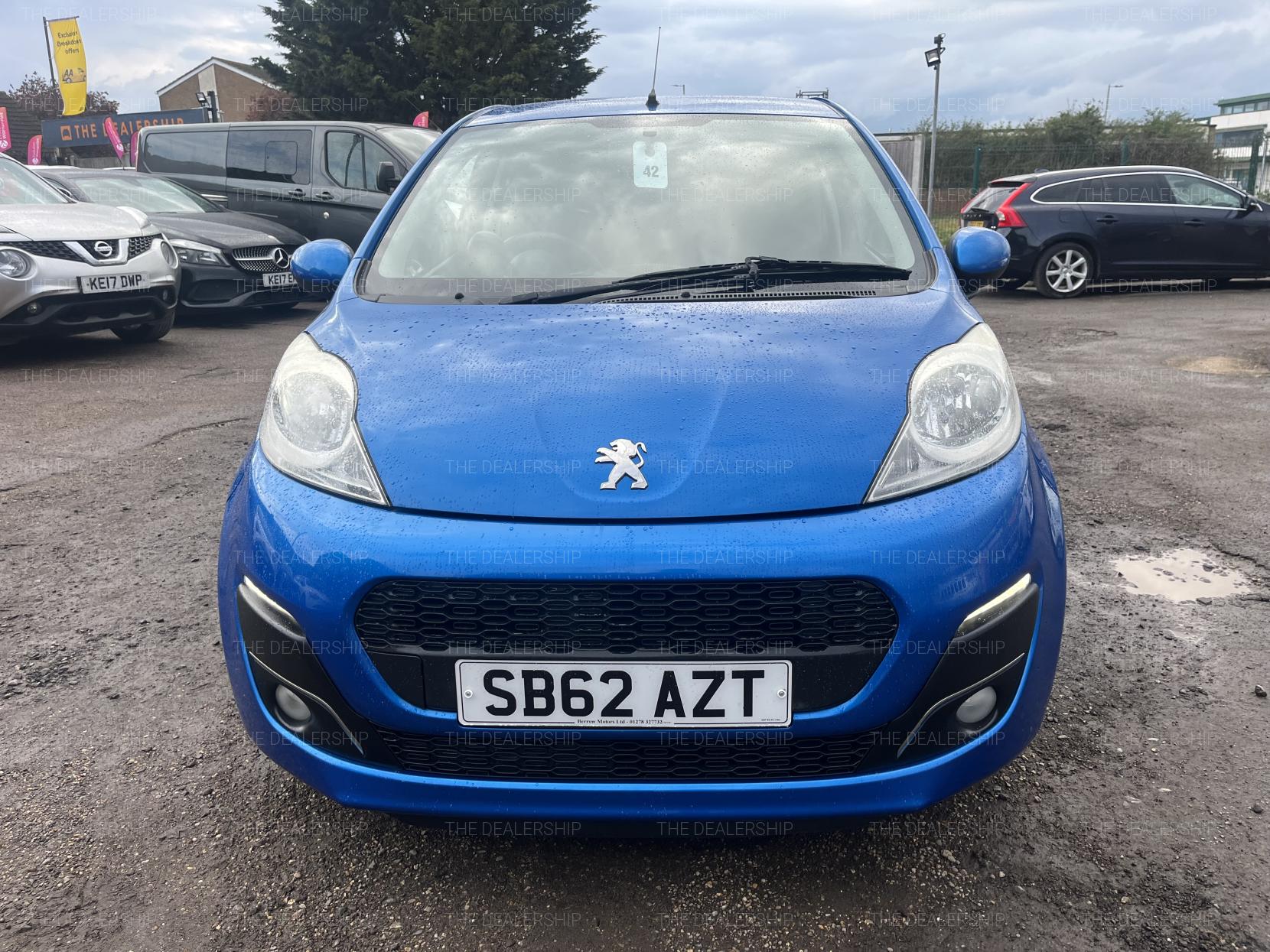 Peugeot 107 1.0 12V Allure Hatchback 3dr Petrol Manual Euro 5 (68 ps)
