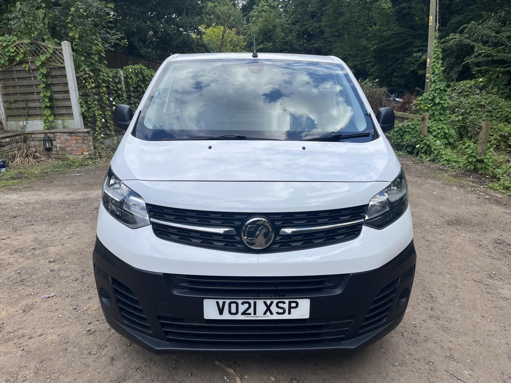 Vauxhall Vivaro 1.5 Turbo D 2900 Dynamic Panel Van 6dr Diesel Manual L2 H1 Euro 6 (s/s) (100 ps)