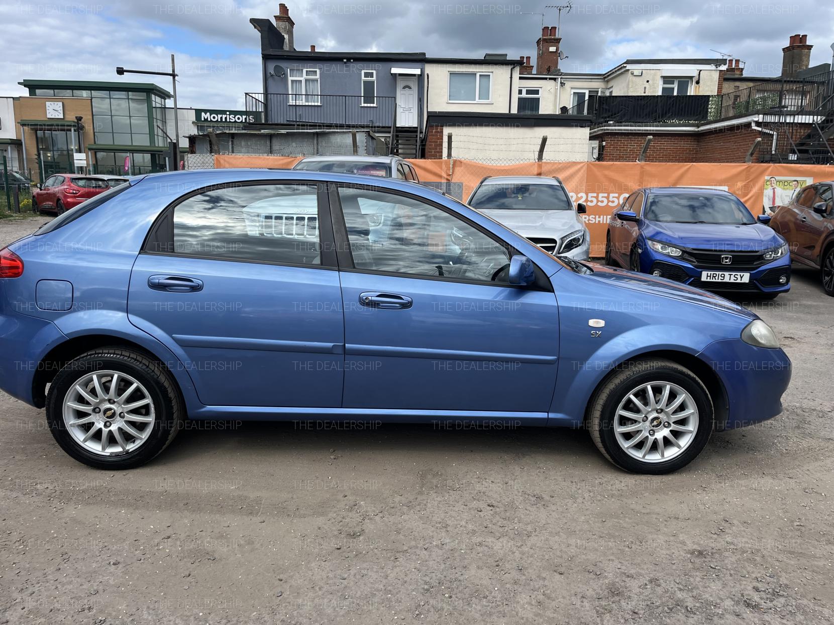 Chevrolet Lacetti 1.6 SX Hatchback 5dr Petrol Automatic (197 g/km, 108 bhp)