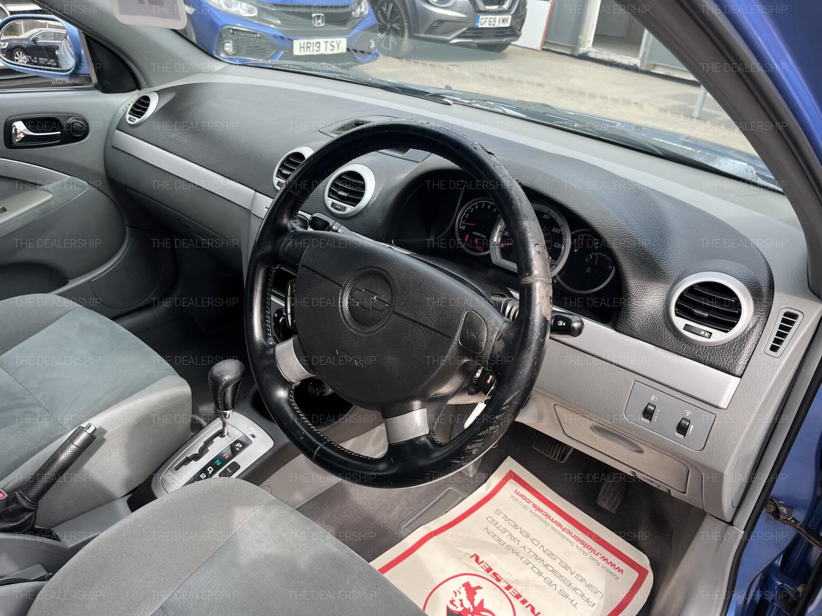 Chevrolet Lacetti 1.6 SX Hatchback 5dr Petrol Automatic (197 g/km, 108 bhp)