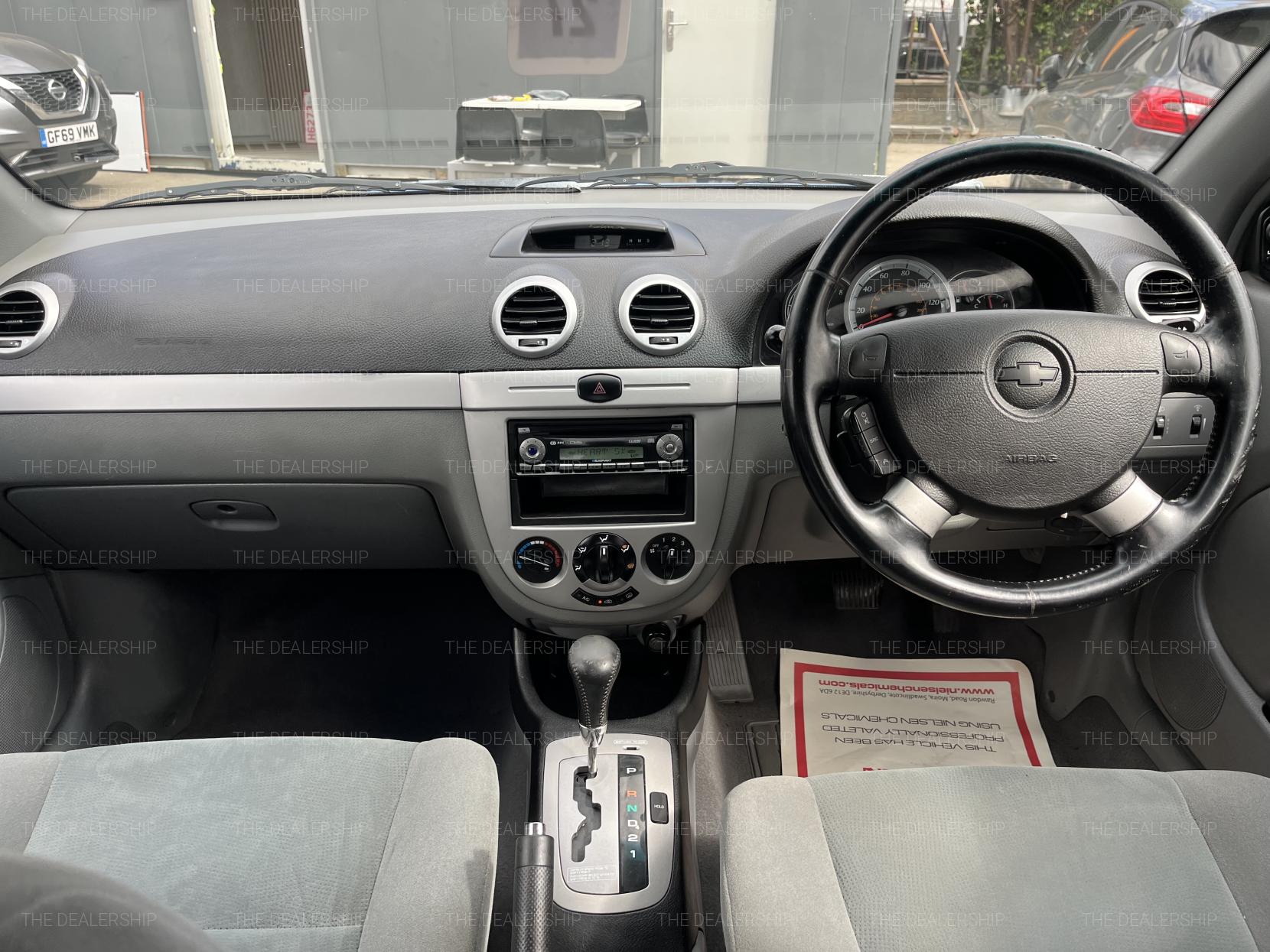 Chevrolet Lacetti 1.6 SX Hatchback 5dr Petrol Automatic (197 g/km, 108 bhp)