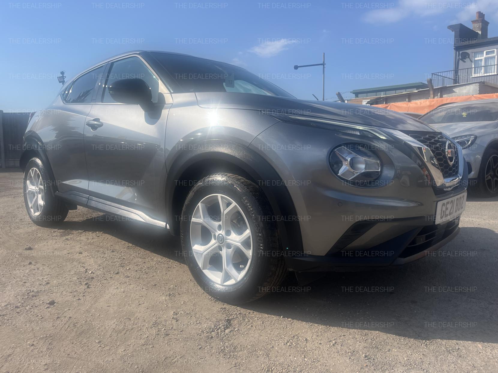 Nissan Juke 1.0 DIG-T N-Connecta SUV 5dr Petrol Manual Euro 6 (s/s) (114 ps)