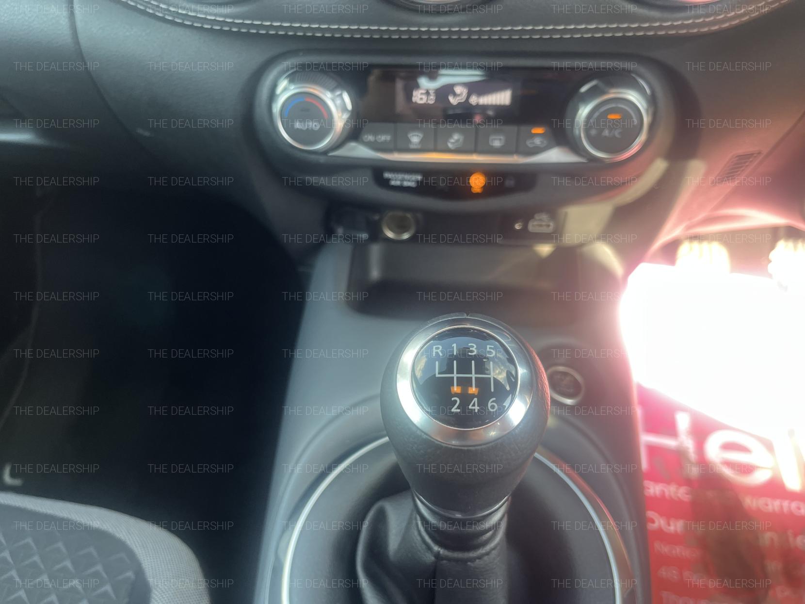 Nissan Juke 1.0 DIG-T N-Connecta SUV 5dr Petrol Manual Euro 6 (s/s) (114 ps)