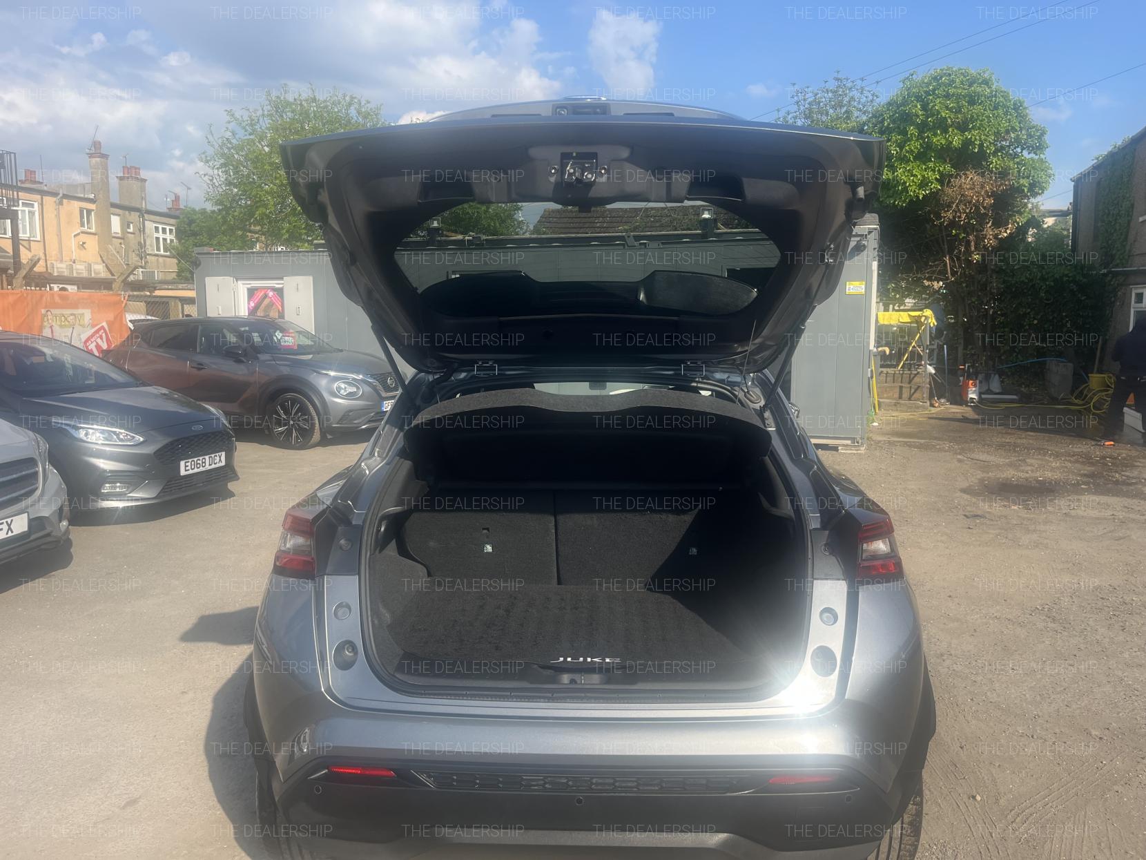Nissan Juke 1.0 DIG-T N-Connecta SUV 5dr Petrol Manual Euro 6 (s/s) (114 ps)