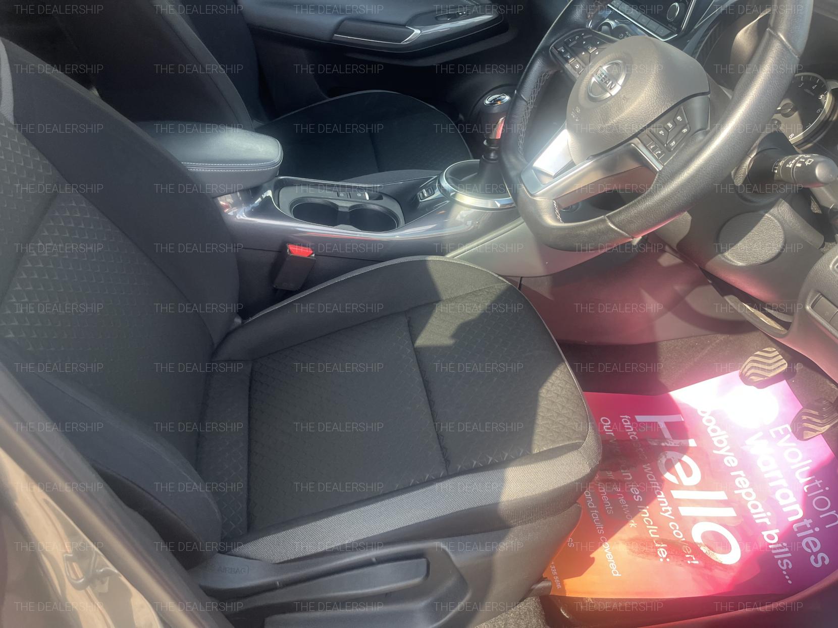 Nissan Juke 1.0 DIG-T N-Connecta SUV 5dr Petrol Manual Euro 6 (s/s) (114 ps)