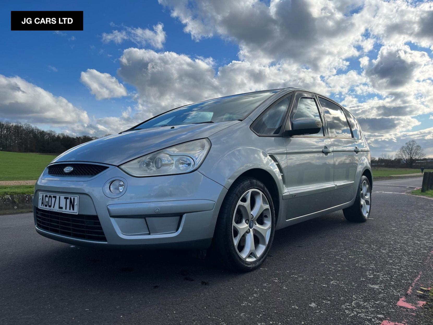 Ford S-Max 2.0 TDCi Titanium 5dr