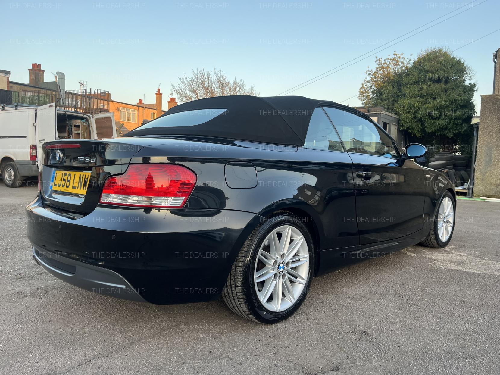 BMW 1 Series 2.0 123d M Sport Convertible 2dr Diesel Manual Euro 4 (204 ps)