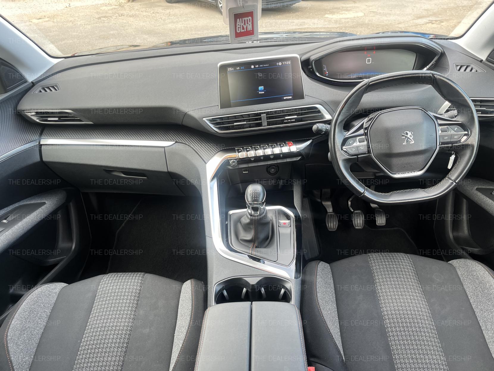 Peugeot 3008 1.2 PureTech Active SUV 5dr Petrol Manual Euro 6 (s/s) (130 ps)