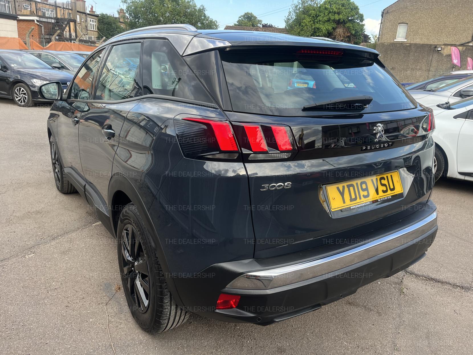Peugeot 3008 1.2 PureTech Active SUV 5dr Petrol Manual Euro 6 (s/s) (130 ps)