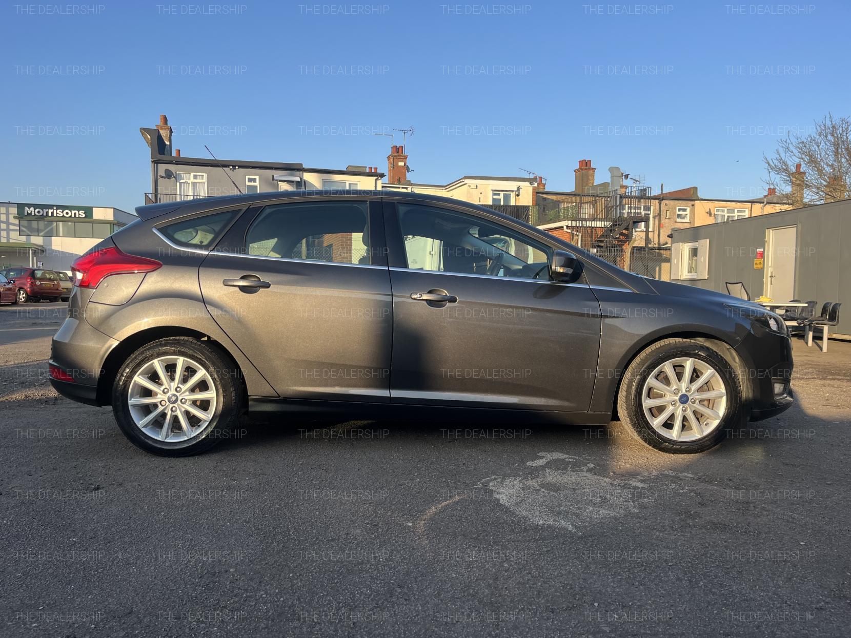 Ford Focus 1.0T EcoBoost Titanium Hatchback 5dr Petrol Manual Euro 6 (s/s) (125 ps)