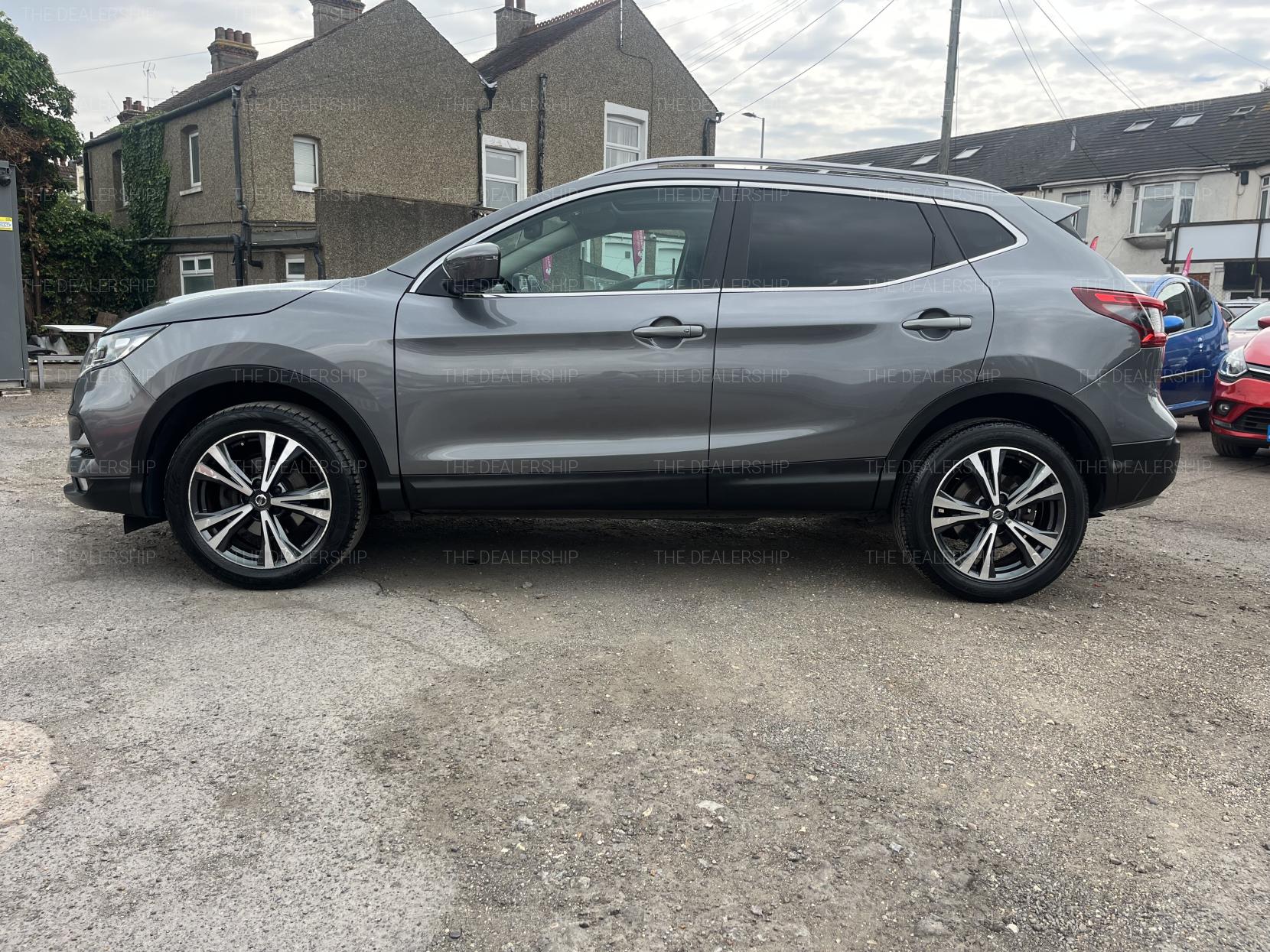Nissan Qashqai 1.2 DIG-T N-Connecta SUV 5dr Petrol Manual Euro 6 (s/s) (115 ps)
