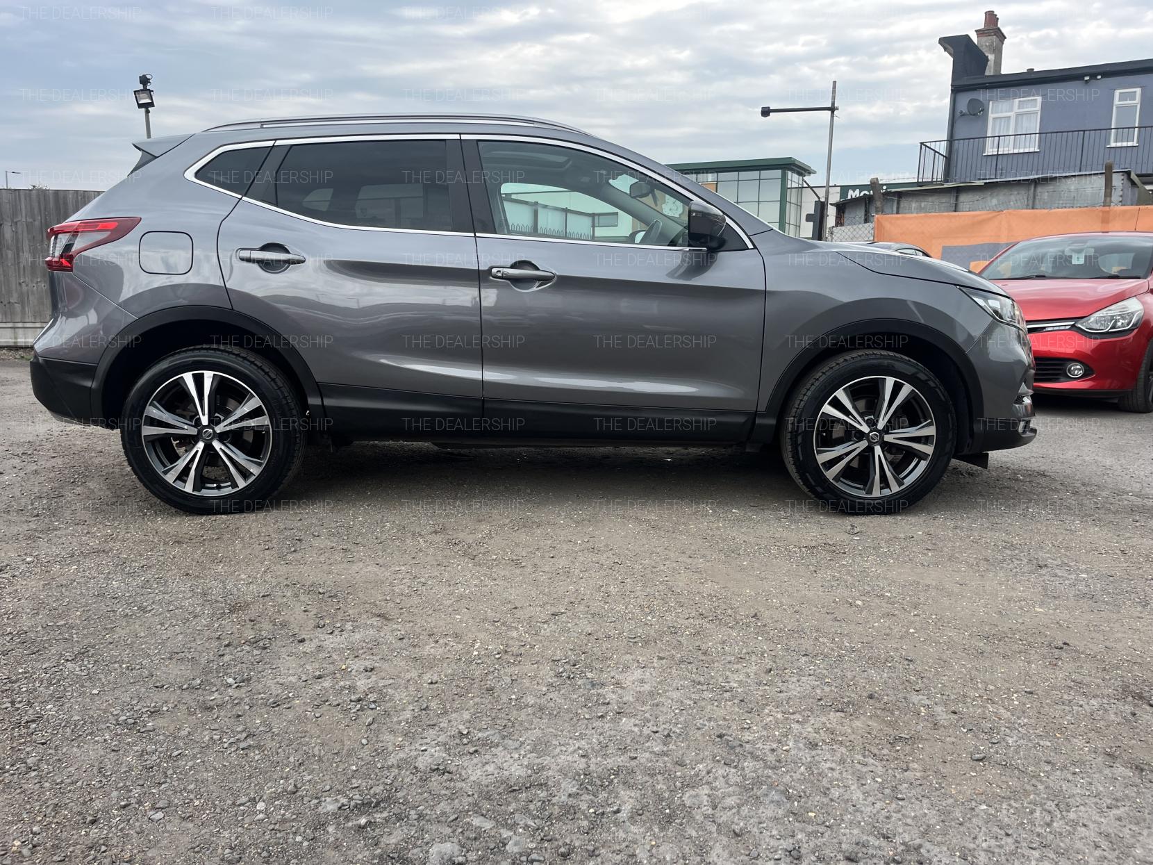 Nissan Qashqai 1.2 DIG-T N-Connecta SUV 5dr Petrol Manual Euro 6 (s/s) (115 ps)