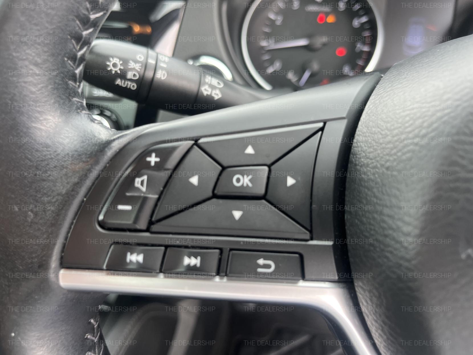 Nissan Qashqai 1.2 DIG-T N-Connecta SUV 5dr Petrol Manual Euro 6 (s/s) (115 ps)