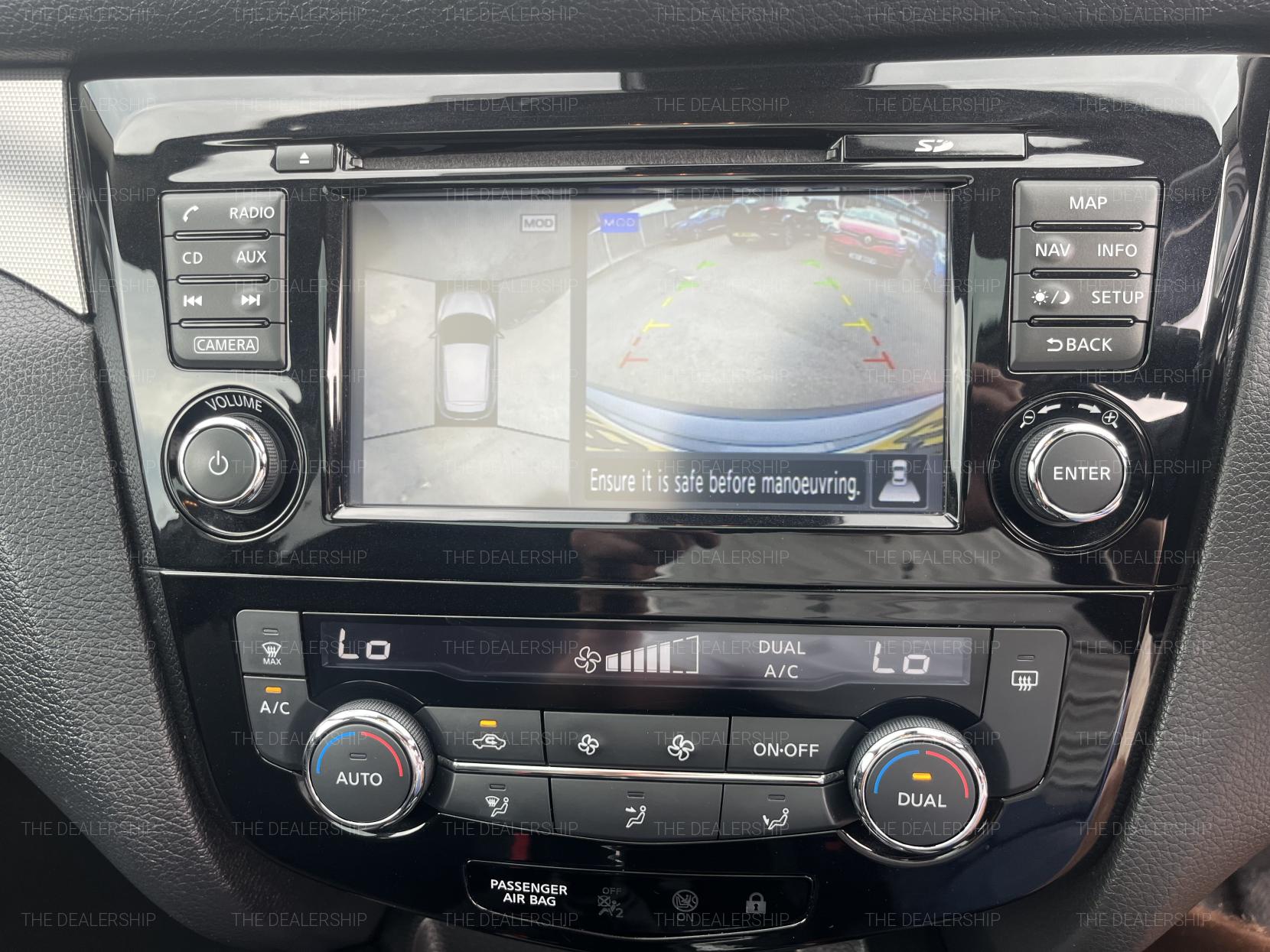 Nissan Qashqai 1.2 DIG-T N-Connecta SUV 5dr Petrol Manual Euro 6 (s/s) (115 ps)