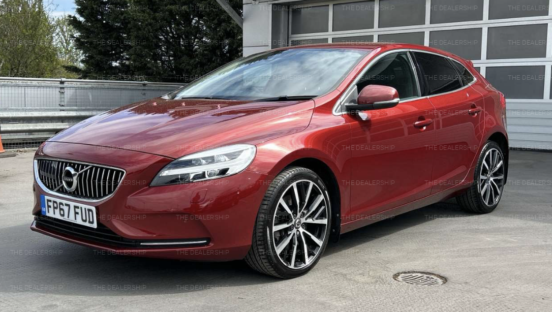 Volvo V40 2.0 D3 Inscription Hatchback 5dr Diesel Manual Euro 6 (s/s) (150 ps)