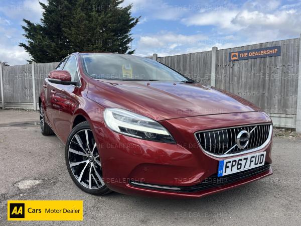 Volvo V40 2.0 D3 Inscription Hatchback 5dr Diesel Manual Euro 6 (s/s) (150 ps)