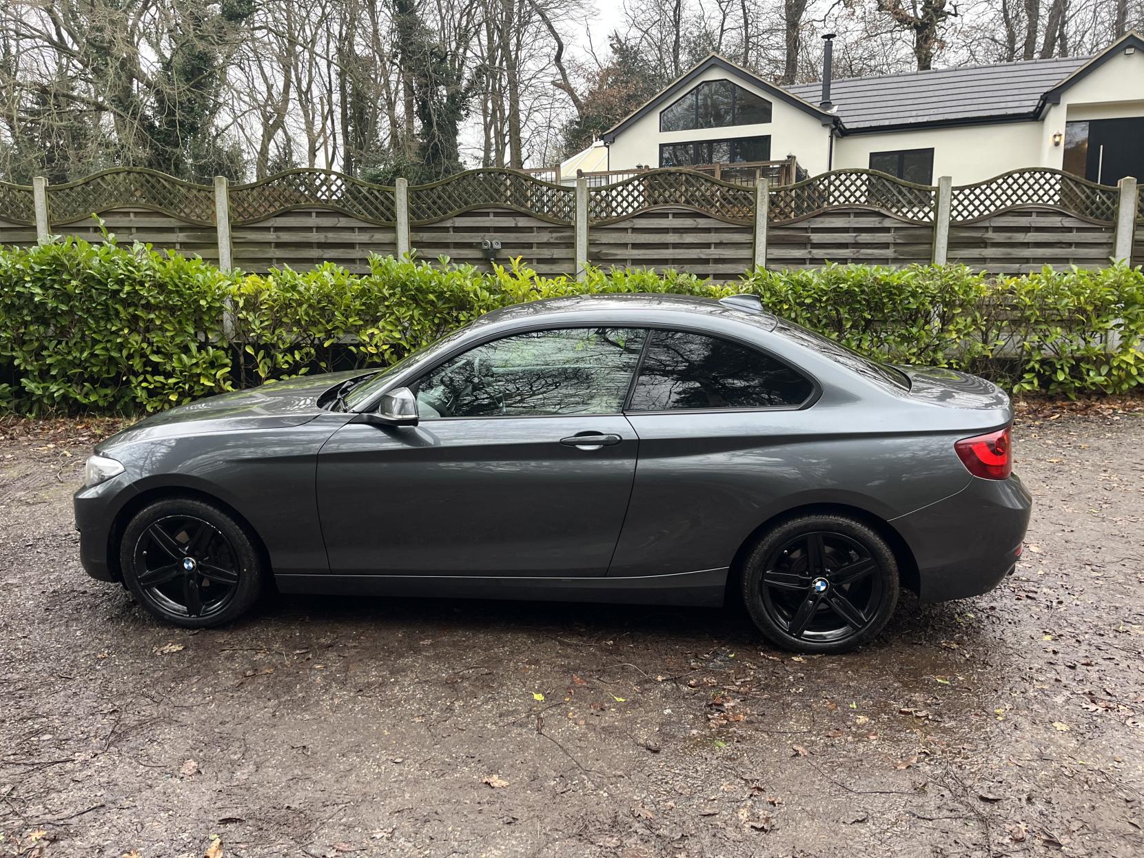 BMW 2 Series 1.5 218i Sport Coupe 2dr Petrol Auto Euro 6 (s/s) (136 ps)