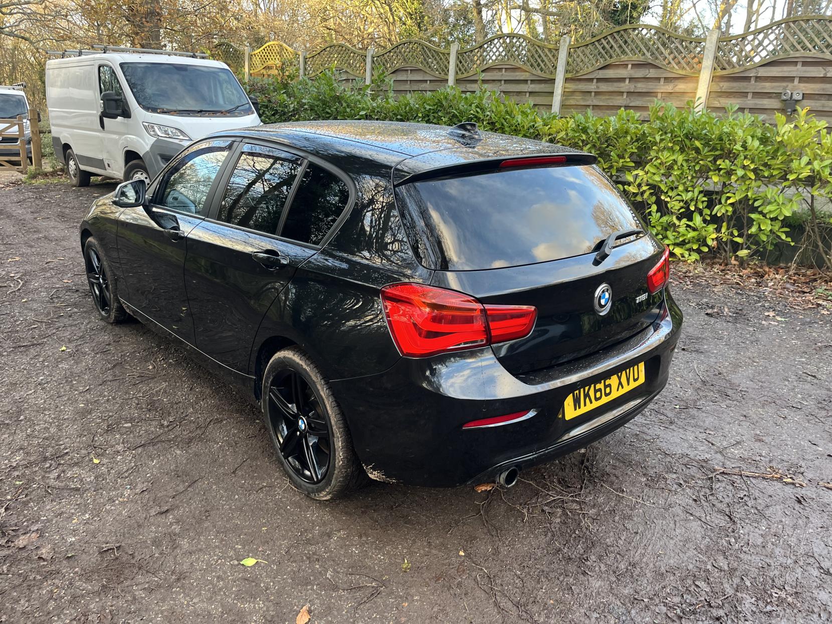 BMW 1 Series 1.5 118i Sport Hatchback 5dr Petrol Manual Euro 6 (s/s) (136 ps)