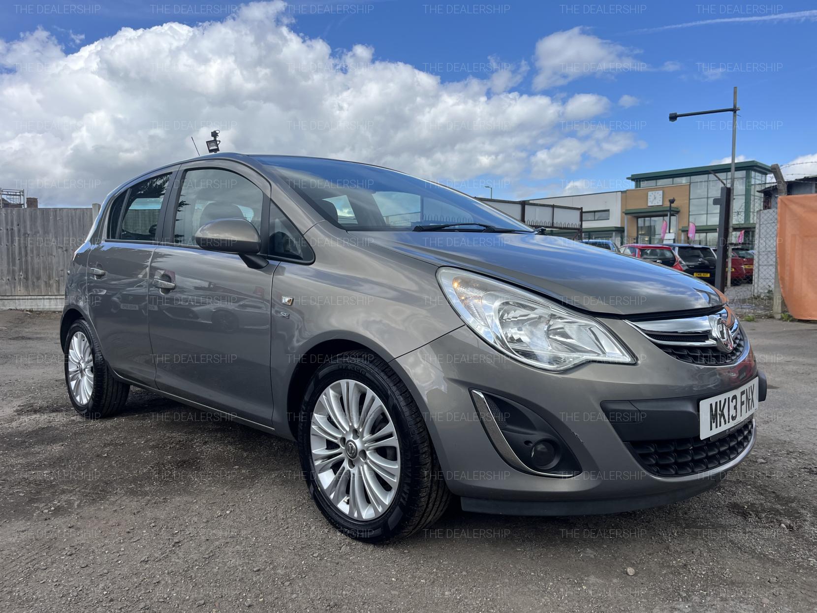 Vauxhall Corsa 1.4 16V SE Hatchback 5dr Petrol Auto Euro 5 (100 ps)