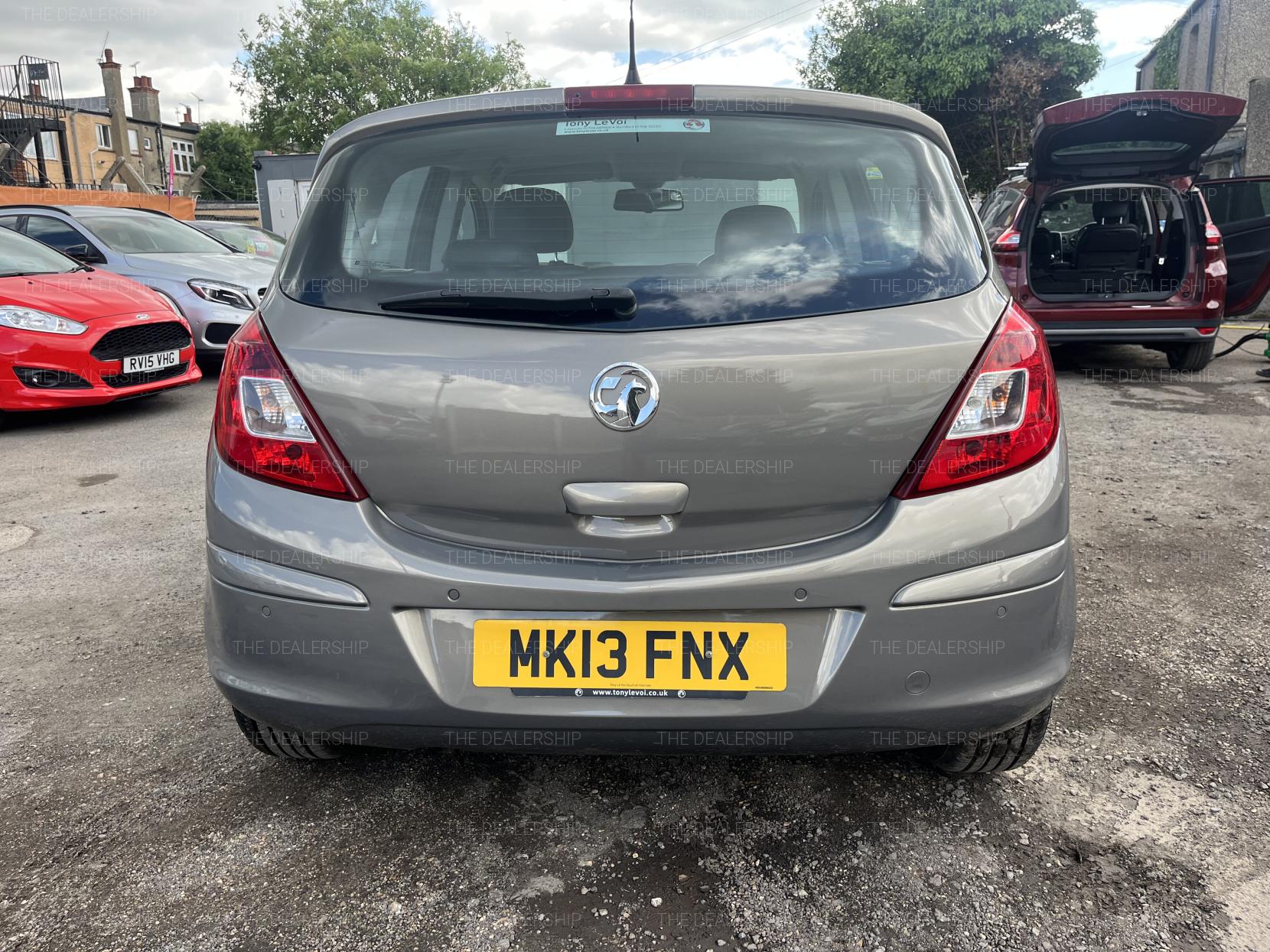 Vauxhall Corsa 1.4 16V SE Hatchback 5dr Petrol Auto Euro 5 (100 ps)