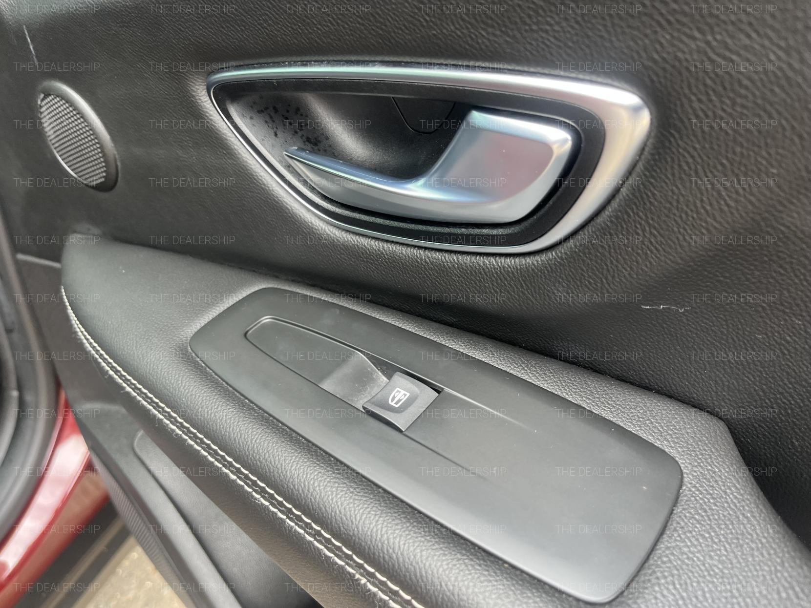 Renault Grand Scenic 1.2 TCe Dynamique S Nav MPV 5dr Petrol Manual Euro 6 (s/s) (130 ps)