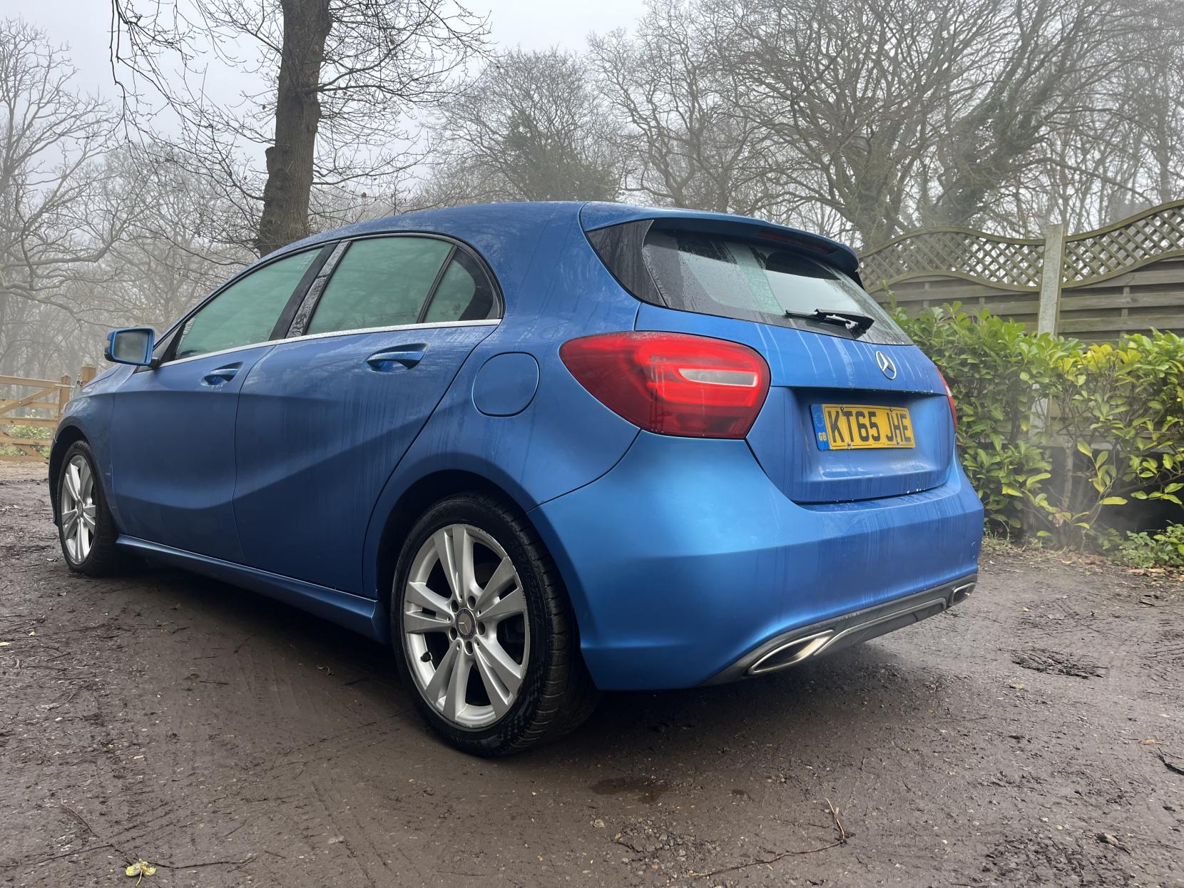 Mercedes-Benz A Class 1.6 A180 Sport Hatchback 5dr Petrol 7G-DCT Euro 6 (s/s) (122 ps)